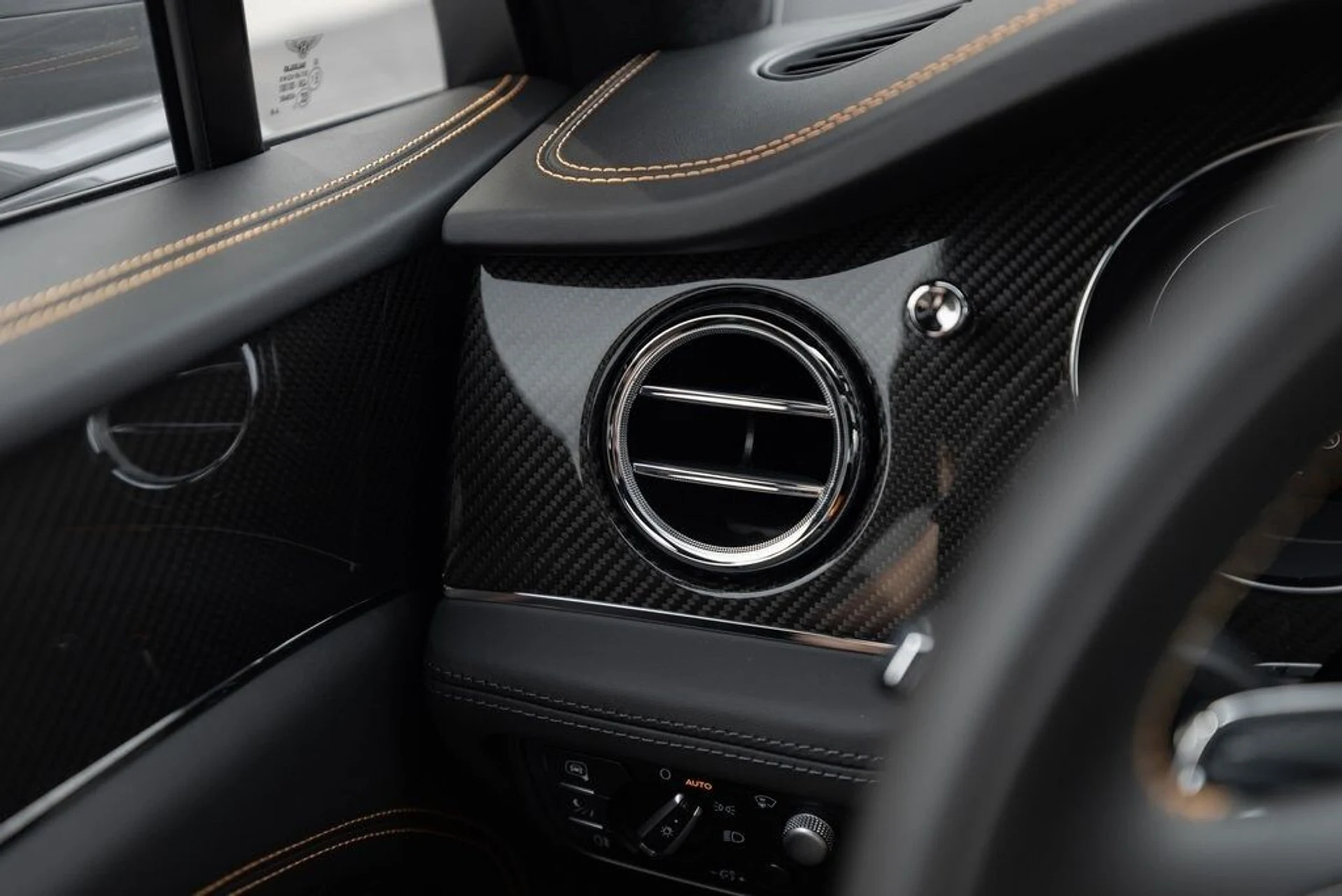 mph047_1237785299_ca0b8c9ff6f5cd5dea861bc7c58d8800x_9a7f63af10