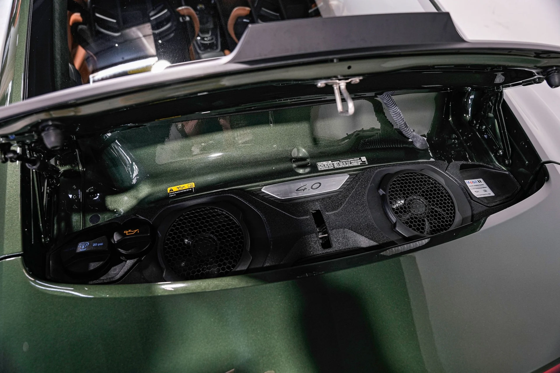 mph047_1252062315_cf053ff620f289633574e2ce4be1da2fx_d3225c4032