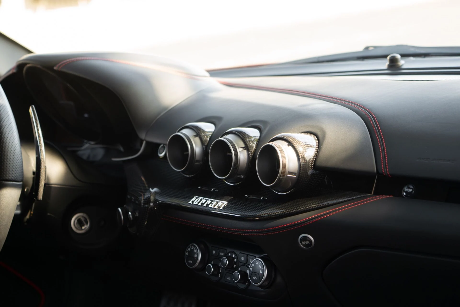 mph047_125465469_Used_2017_Ferrari_F12berlinetta_1761715050_338301cfb3