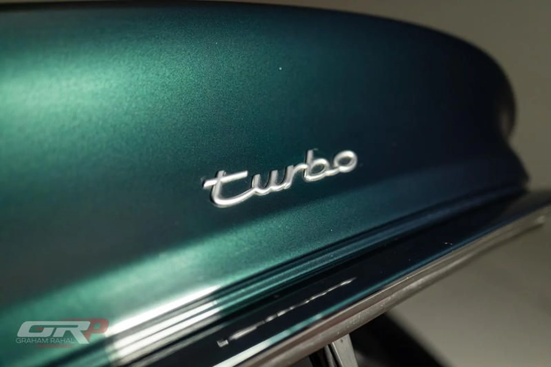 mph047_1255592572_24_F94536_66_F2_47_D7_81_BB_337_D0387_A341_91cbddb47d