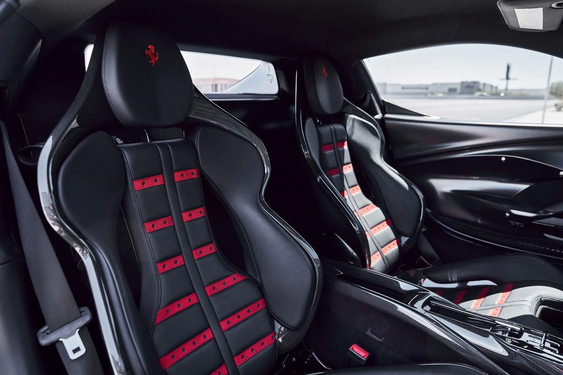 mph047_1268141262_Used_2022_Ferrari_296_GTB_Base_1776124650_25b86a3ff2