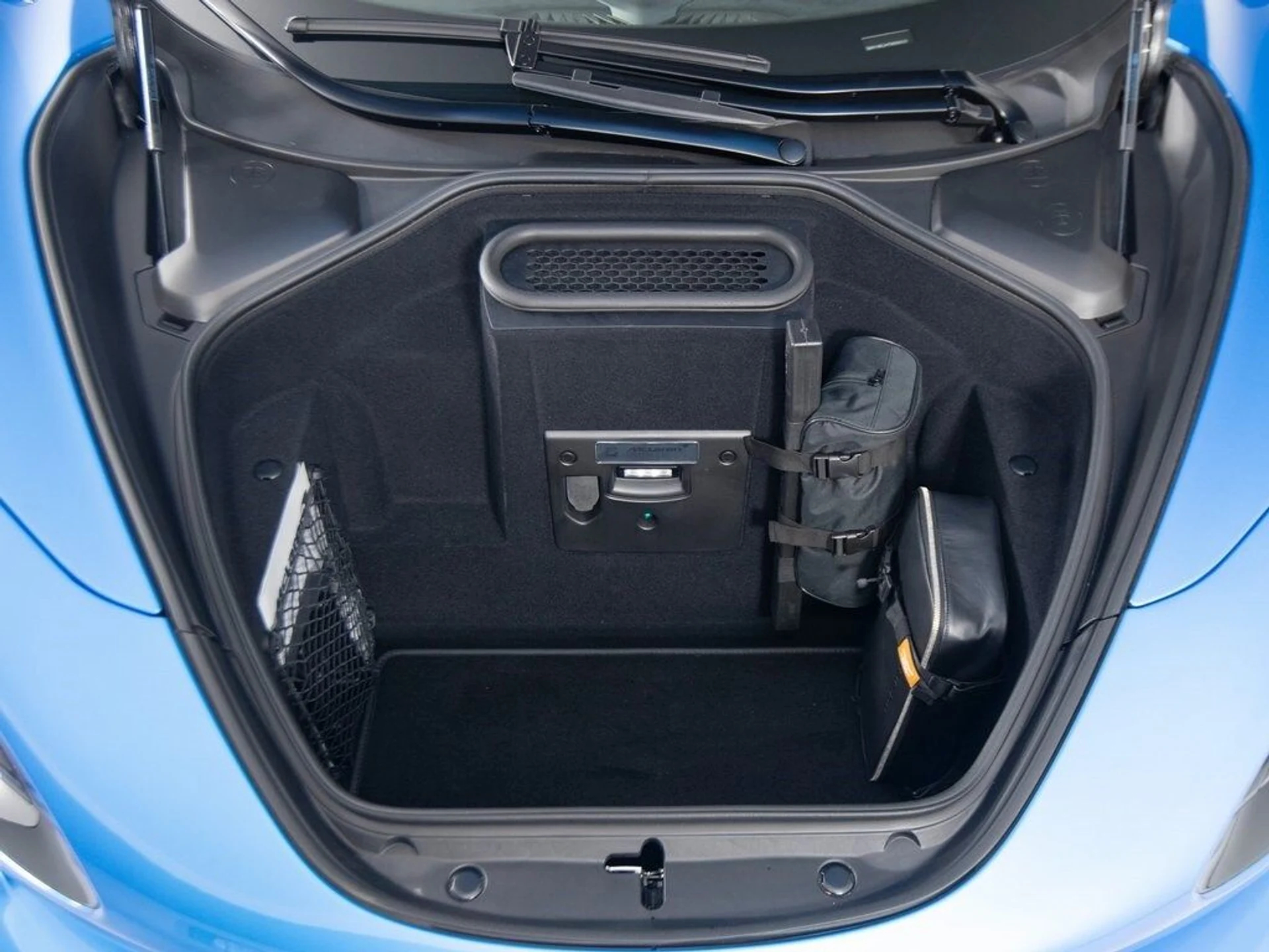 mph047_1276991278_9122e13d43d85aea7a516b95a156a15dx_26acccbd8f