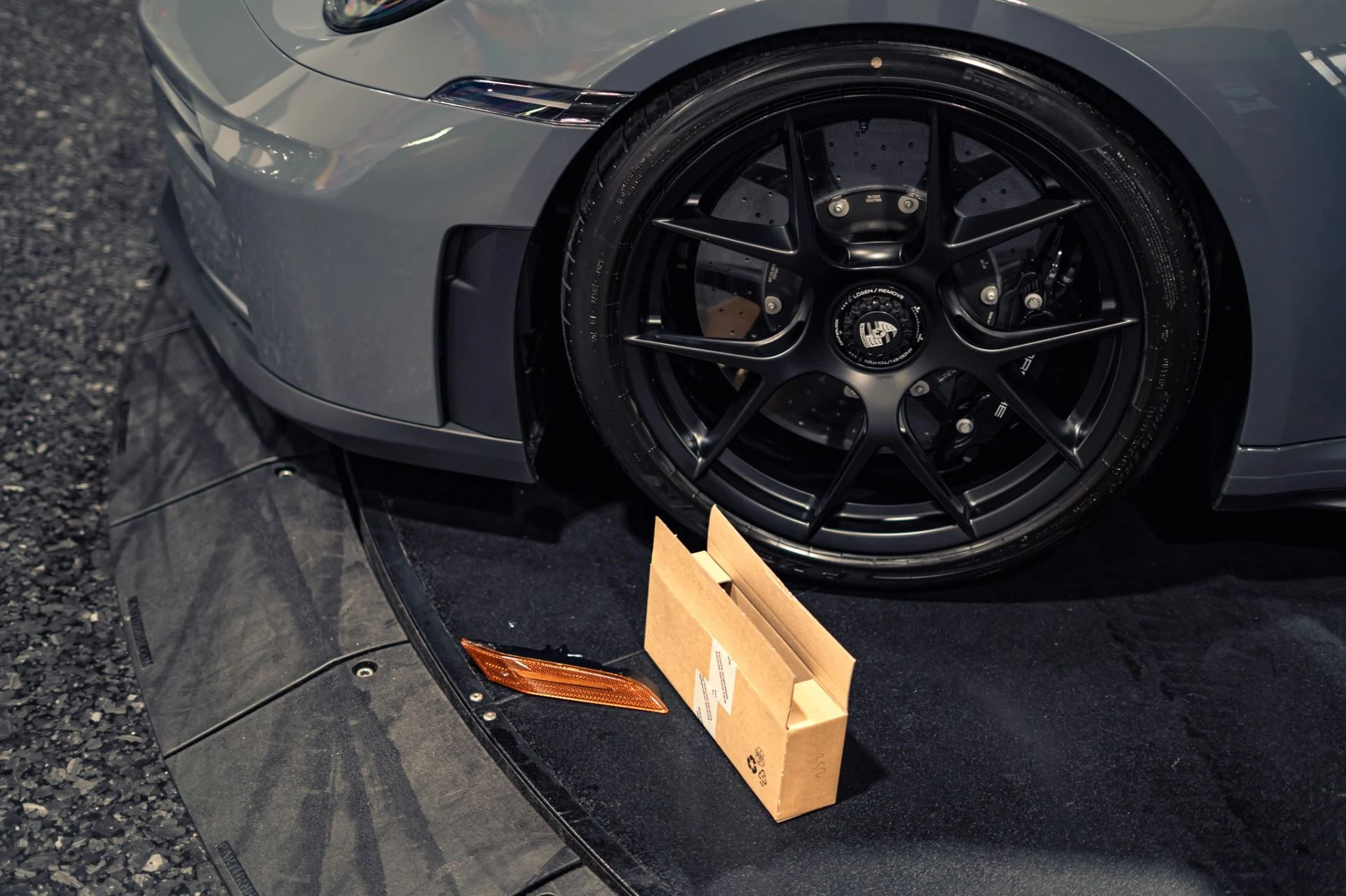 mph047_1293740067_Used_2026_Porsche_911_GT_3_Touring_Lightweight_Package_1776110091_742f78b4e4