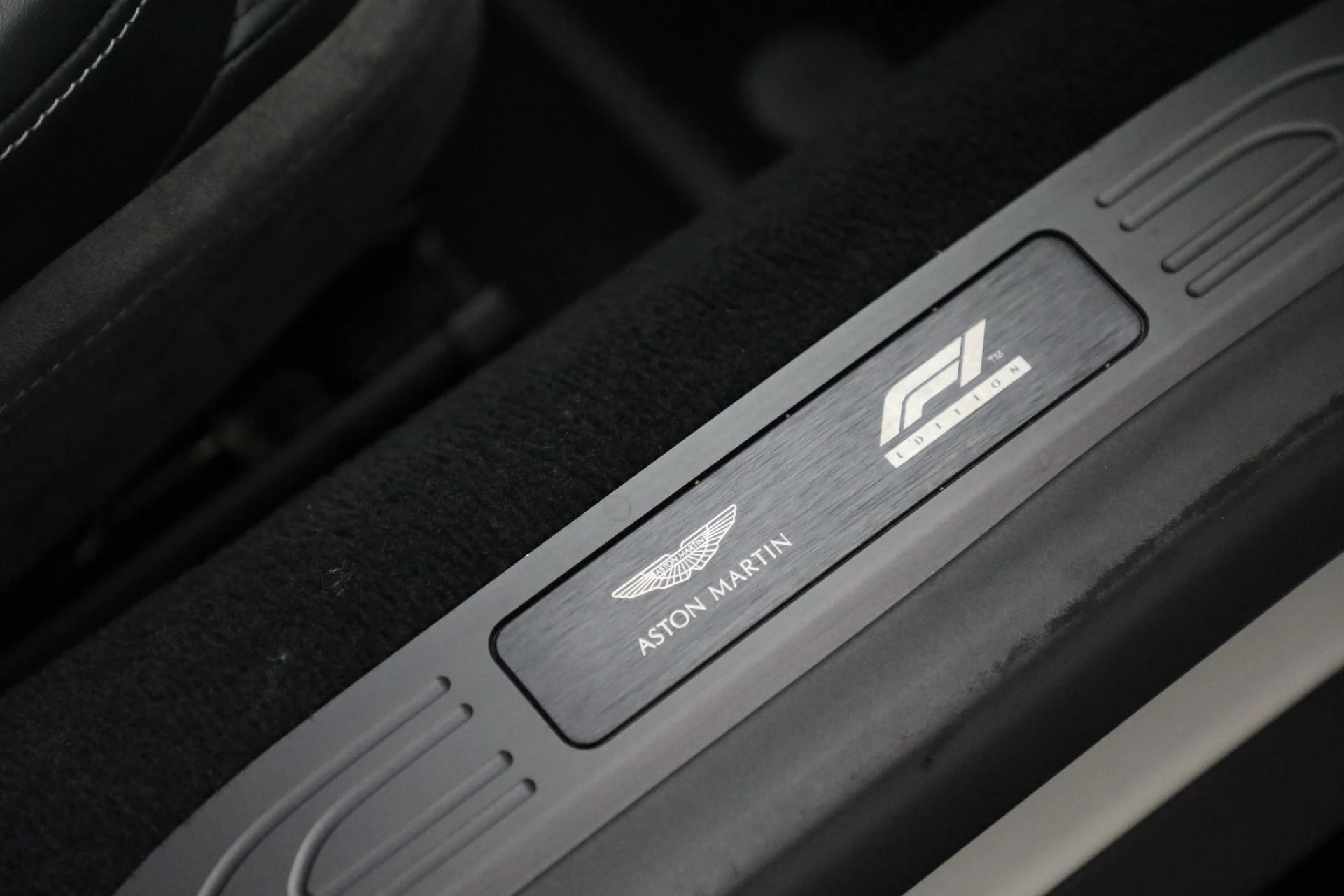 mph047_1303050331_Used_2022_Aston_Martin_Vantage_F1_Edition_1c3d6eadeb