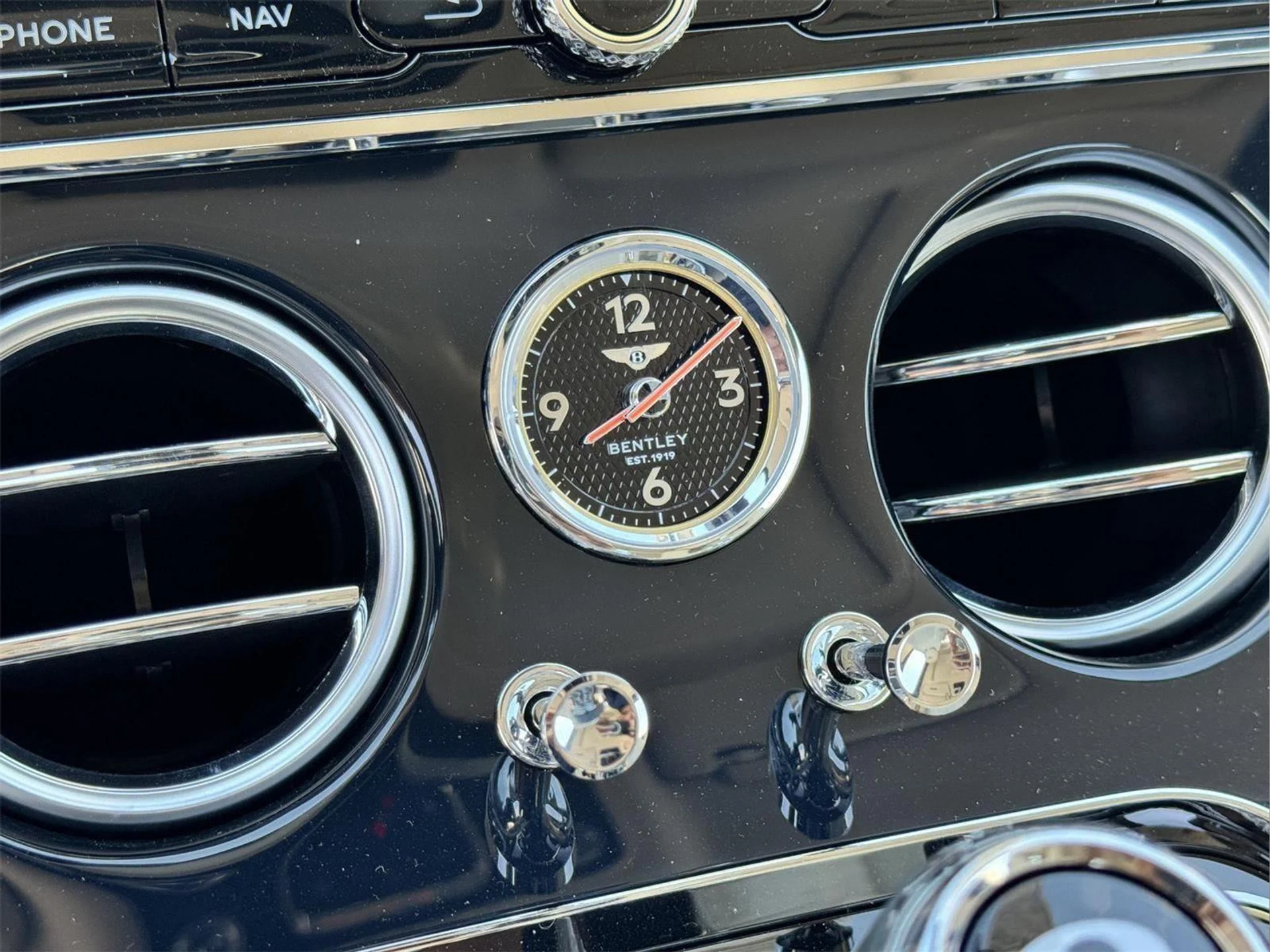 mph047_1306706631_e267d74ac9754aafa6951caba82795cb_c1c162c004