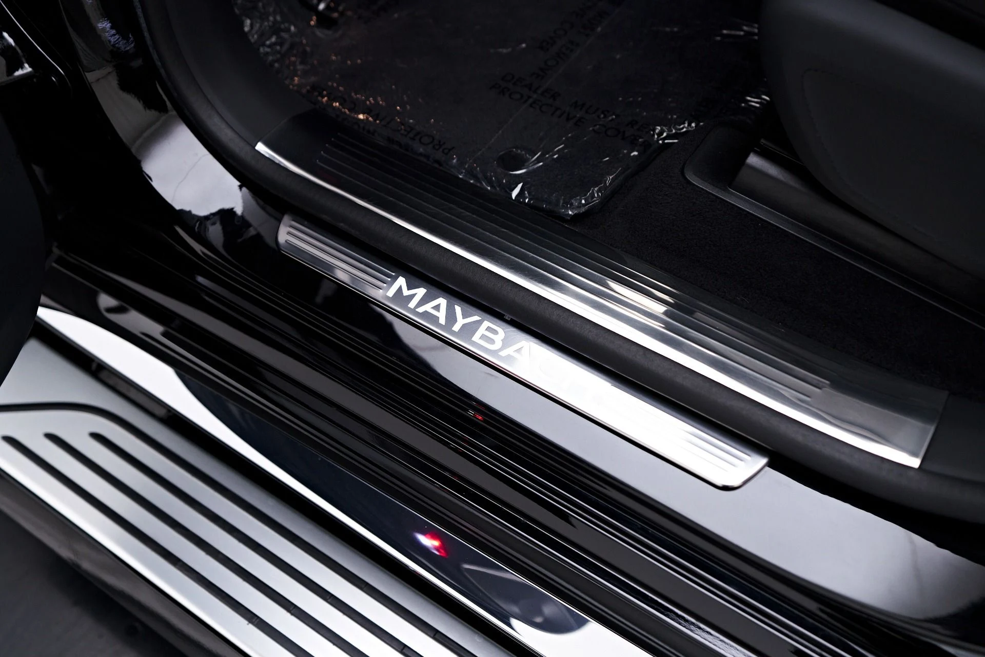 mph047_1315680884_Used_2023_Mercedes_Benz_GLS_Maybach_GLS_600_1762799282_c5cf2ce2f6