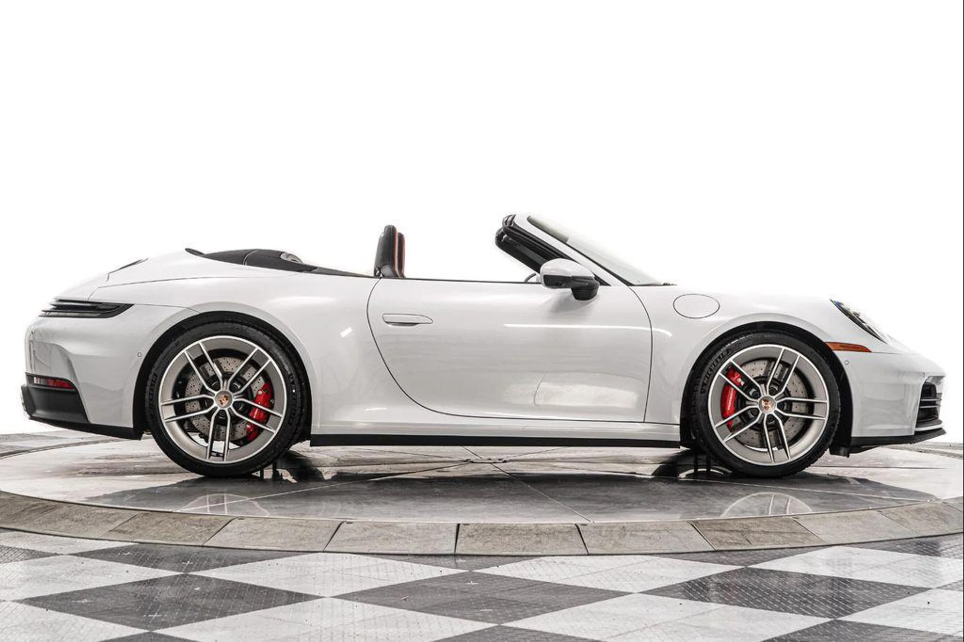 mph047_1317307862_ZO_Ib_E438e_T_Vnc_WS_e5zn_Z7_Hem_T0_6874002b02