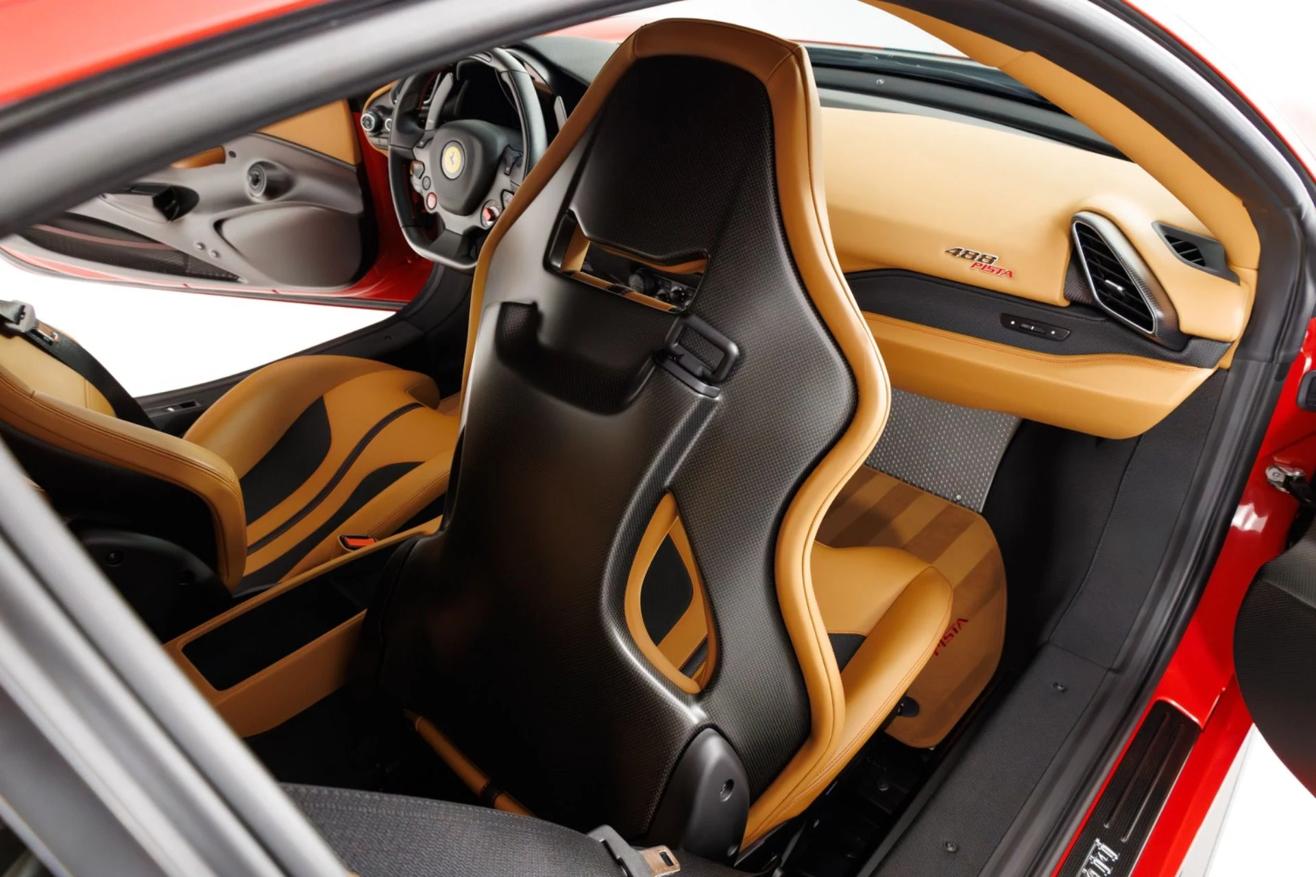 mph047_1337605139_Used_2020_Ferrari_488_Pista_1774991855_97e3e7d7b3