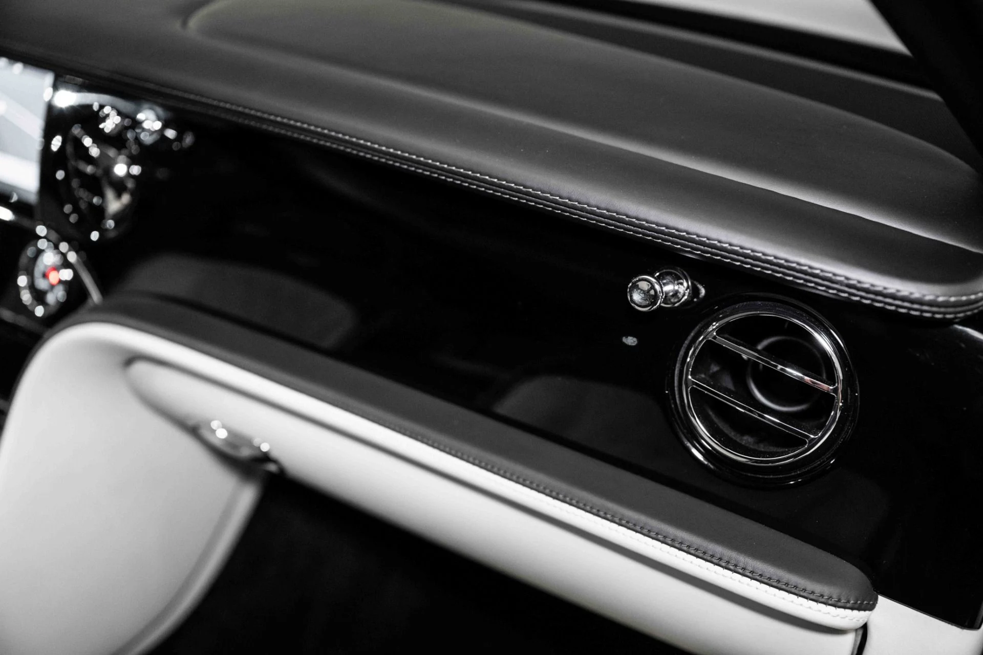 mph047_1343686765_Used_2020_Bentley_Mulsanne_Speed_1739206028_123c2d805e