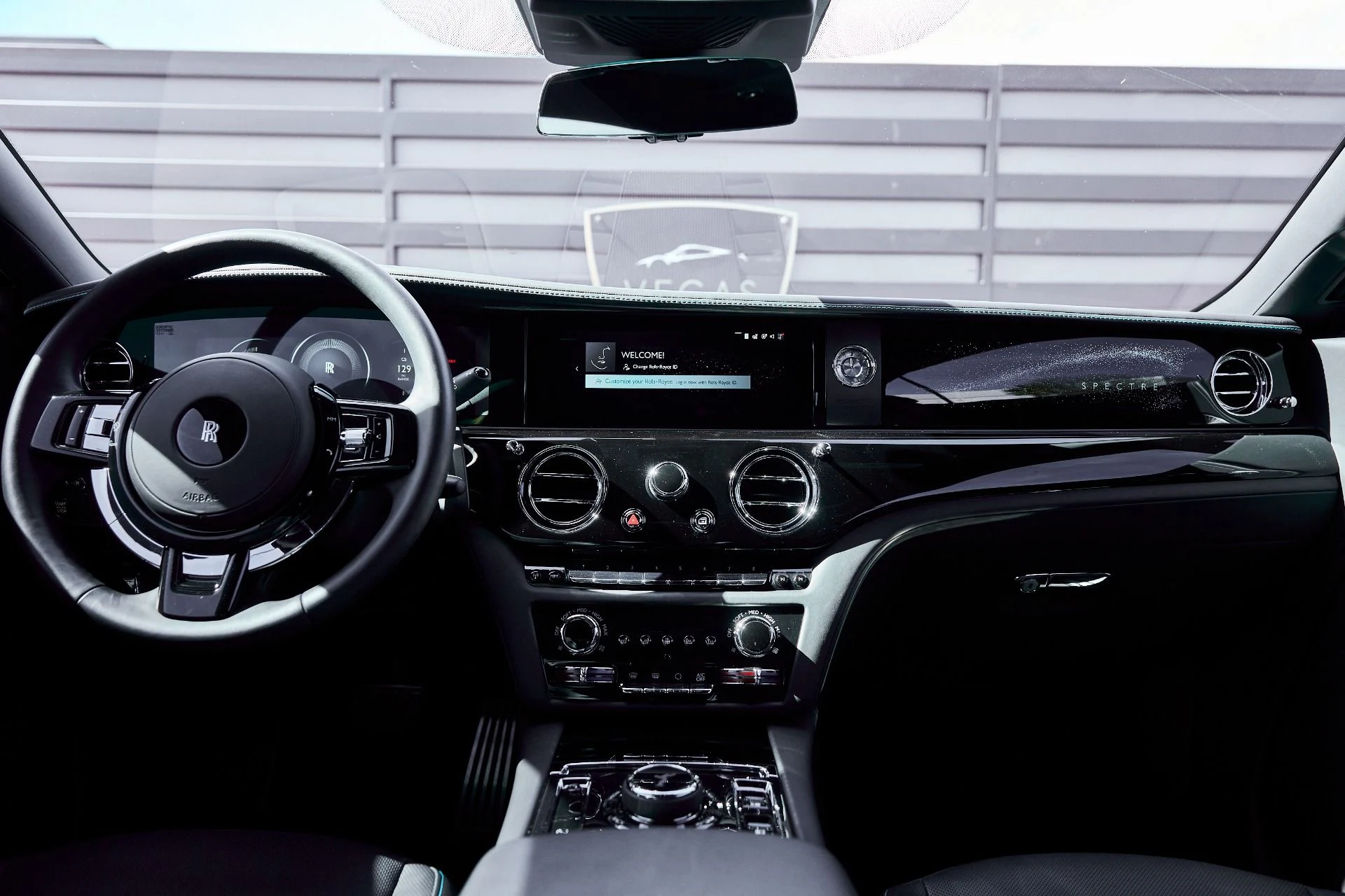 mph047_135992280_Used_2025_Rolls_Royce_Spectre_Base_1771642471_368a15ebbe