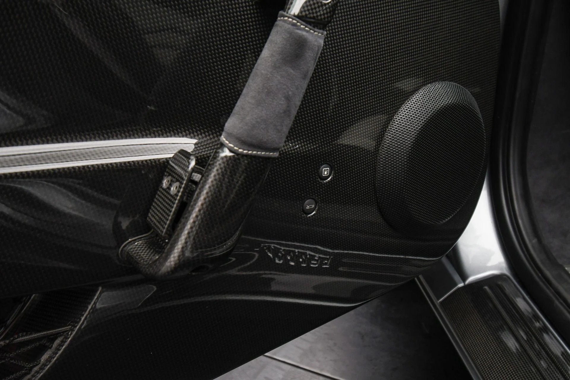 mph047_1368406941_Used_2015_Ferrari_458_Italia_Speciale_1757453614_4caa6ef0ef