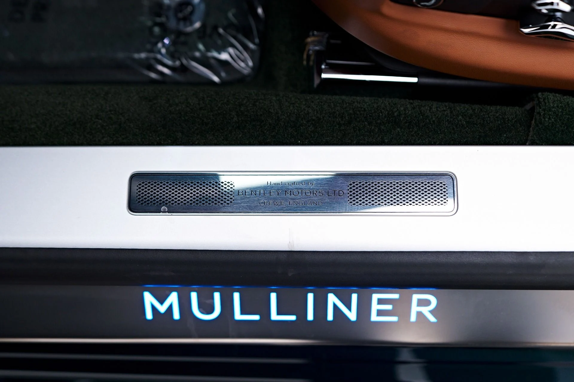 mph047_1401331057_Used_2024_Bentley_Flying_Spur_Mulliner_W12_1756173526_e30d5a1b46