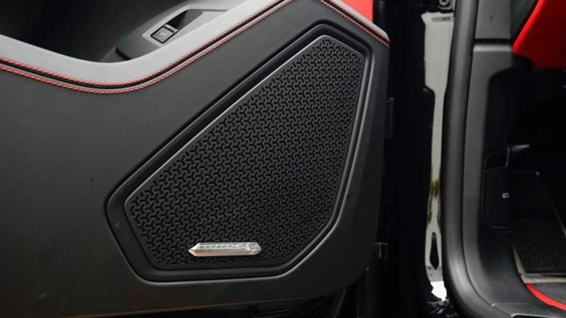 mph047_1418241699_22877179_48_640_06874dfe27