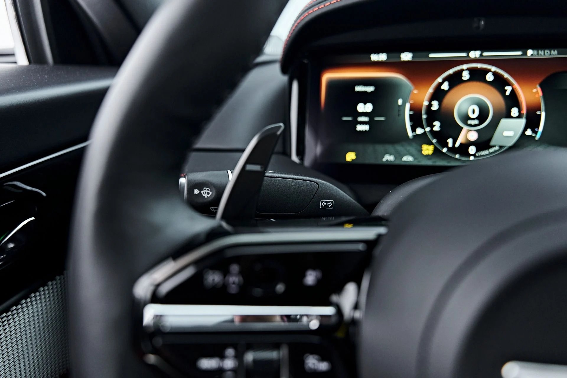 mph047_144324201_Used_2024_Aston_Martin_DB_12_1789627793_f20a67a61e