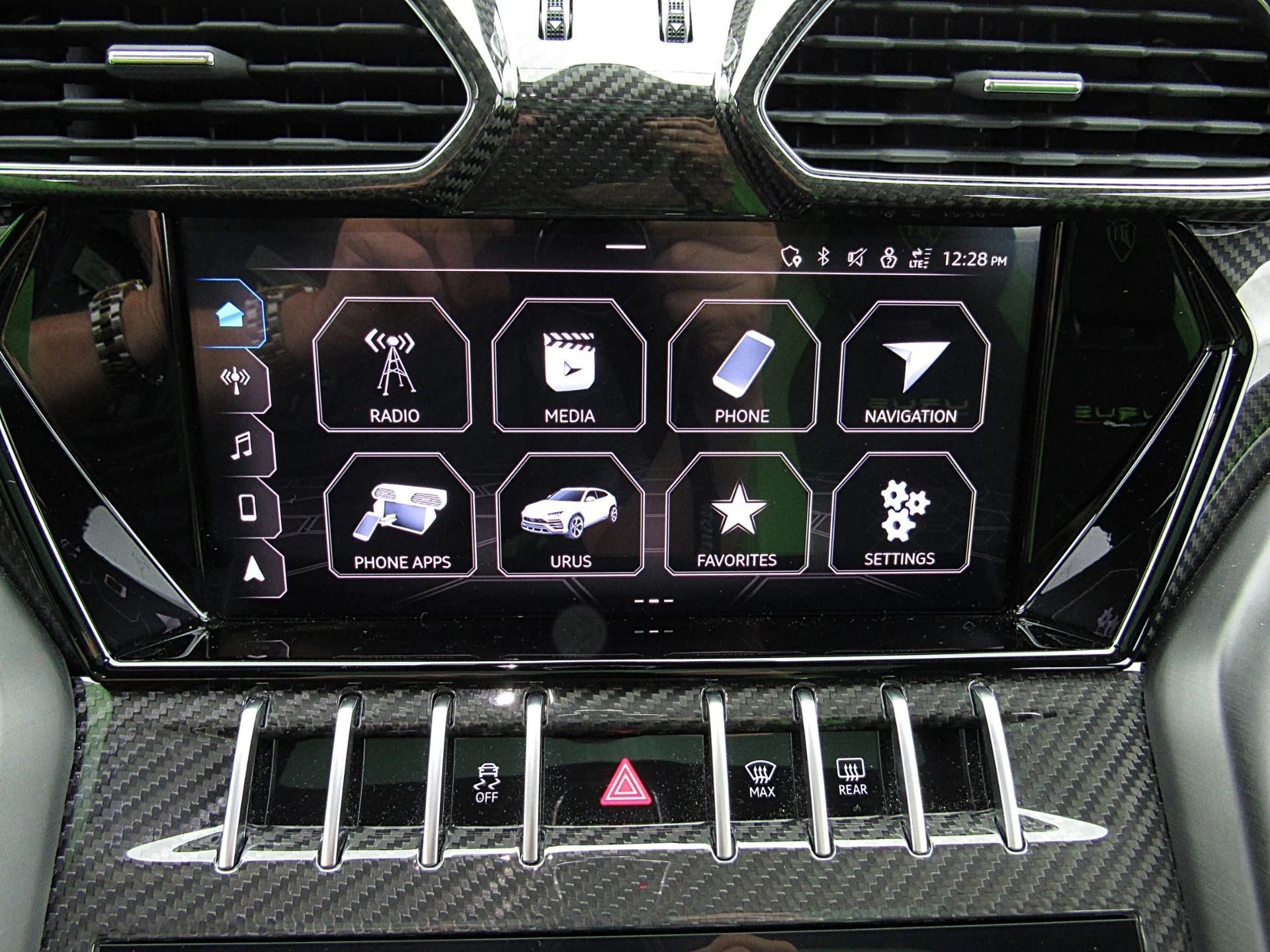 mph047_1448806271_Used_2022_Lamborghini_Urus_SELEZIONE_PRE_OWNED_CERTIFIED_51241aefbd