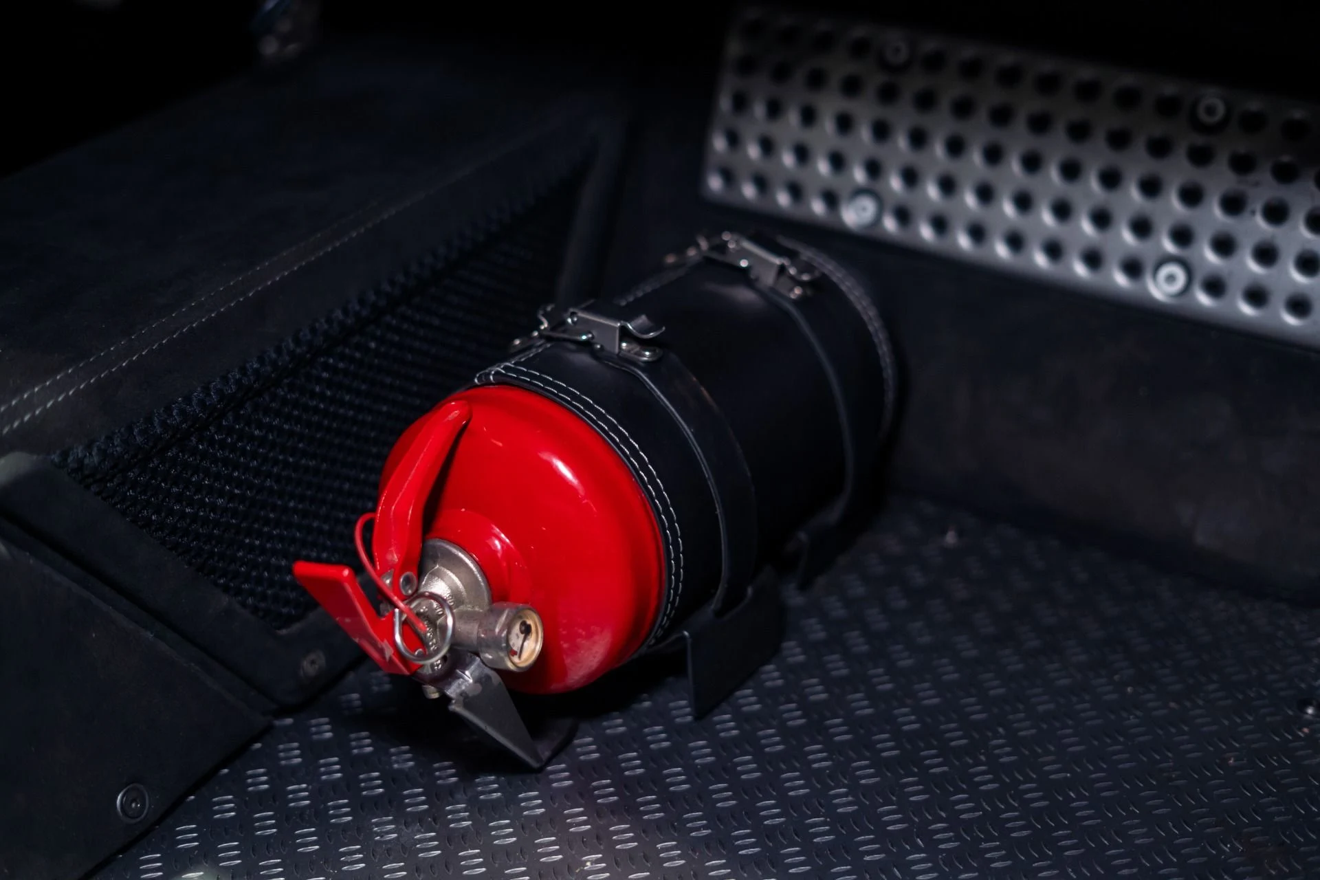 mph047_1454627165_Used_2009_Ferrari_430_Scuderia_6_speed_Gated_Conversion_1783969018_5029c4f623
