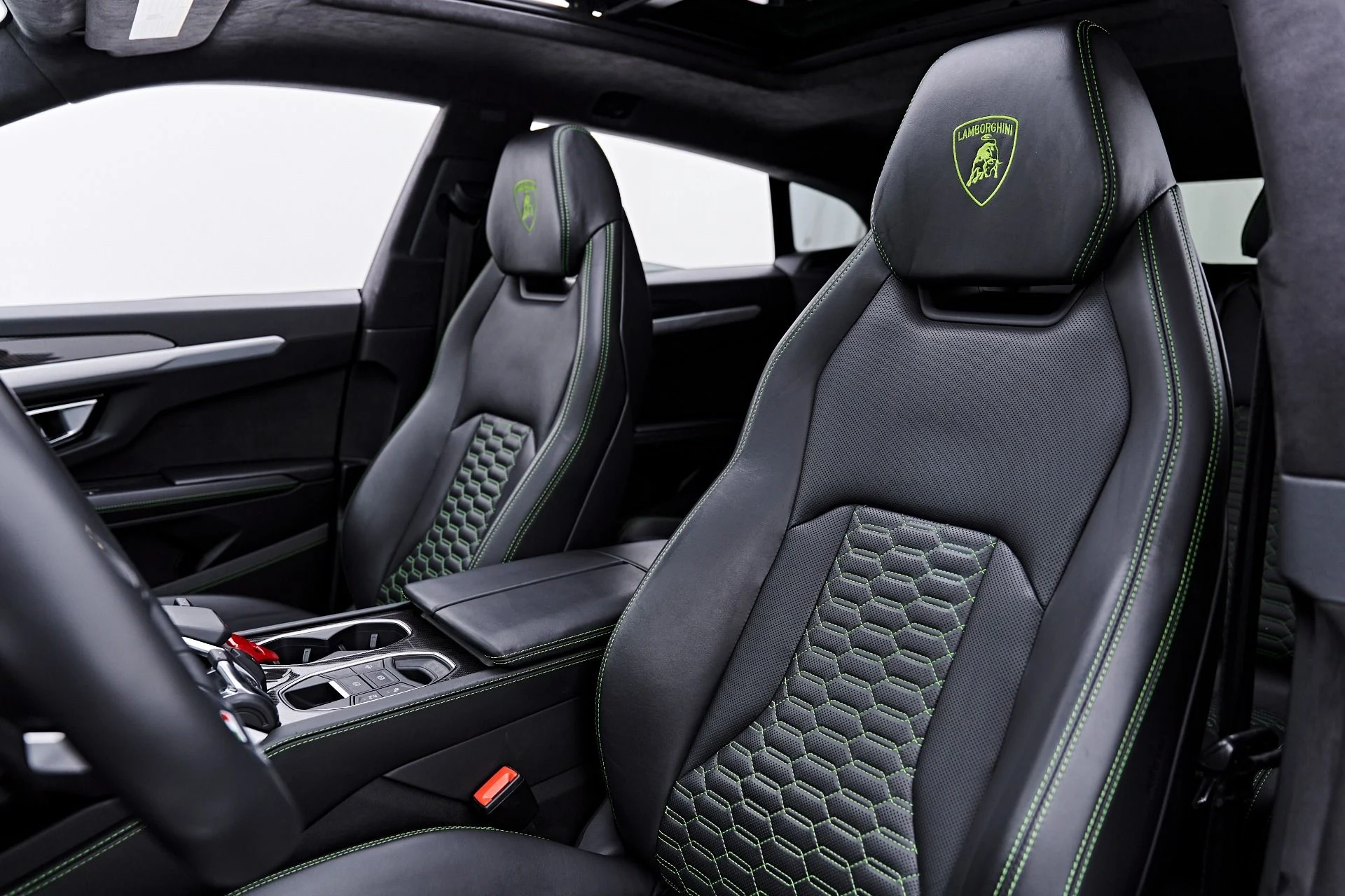 mph047_1460920790_Used_2021_Lamborghini_Urus_1788457948_b74d2e0e02