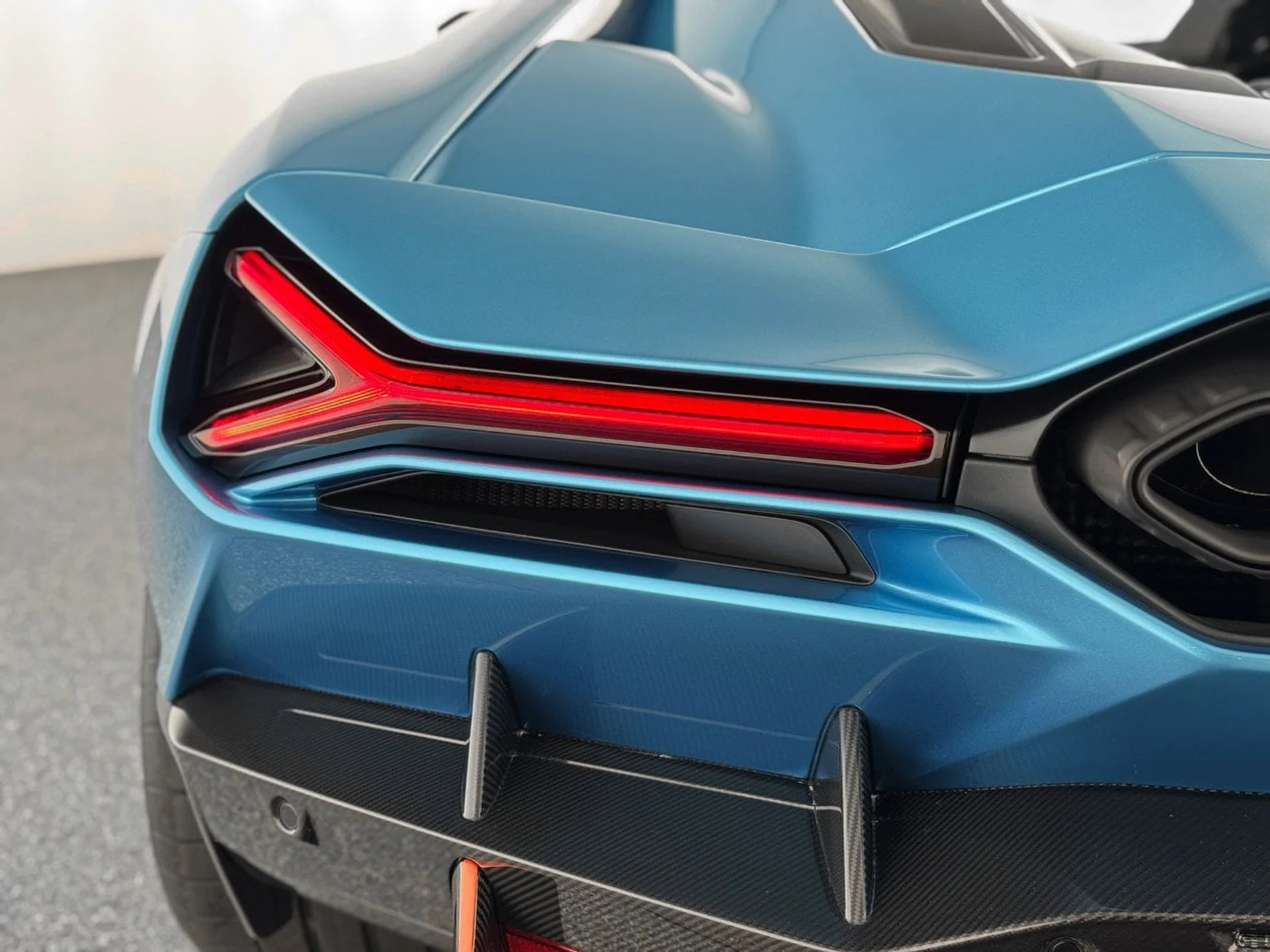 mph047_146148664_22d6a4b2adfa3a339348689fe7b3395dx_d64b757948