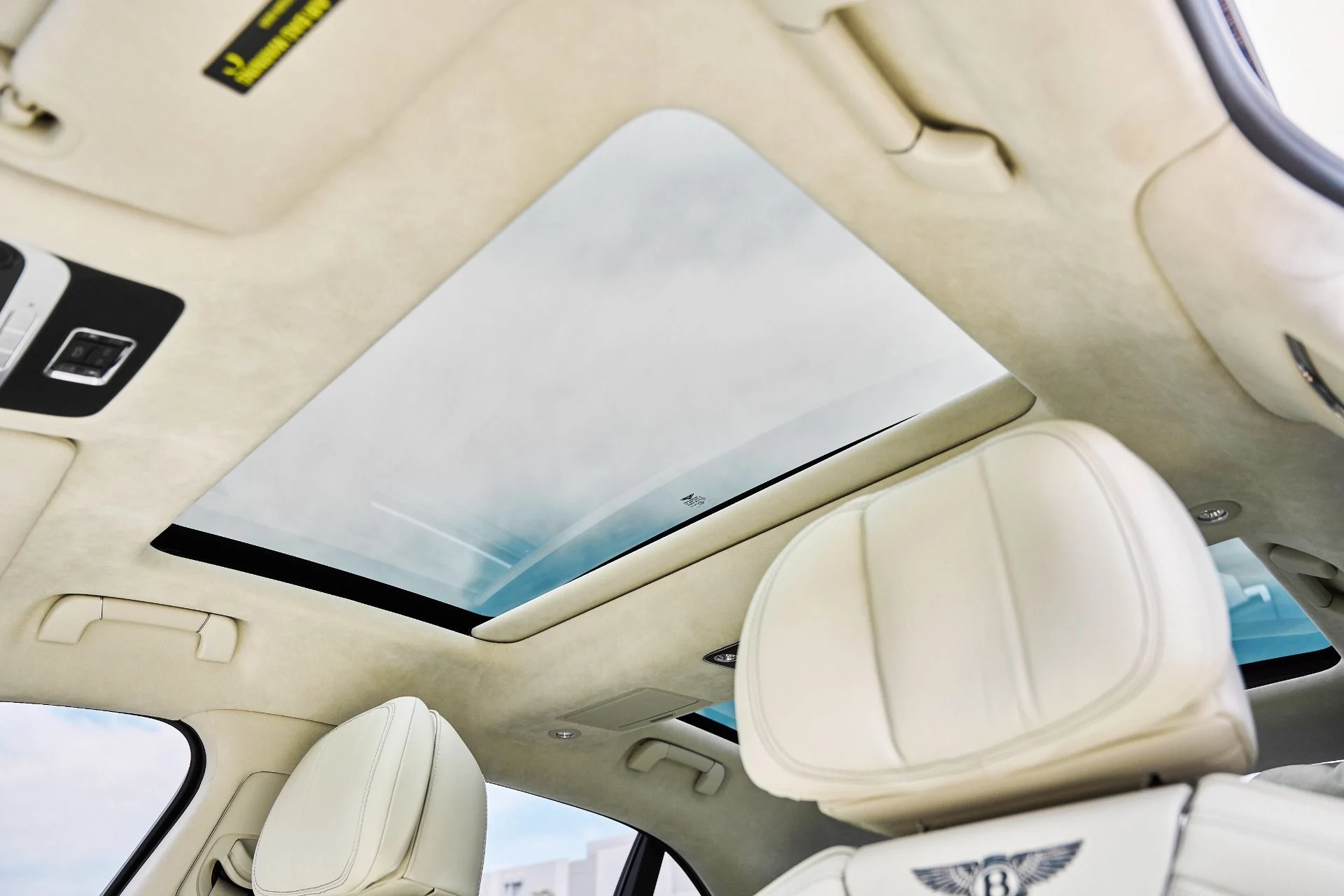 mph047_1472135738_Used_2021_Bentley_Flying_Spur_V8_1779867090_58fdc3de18