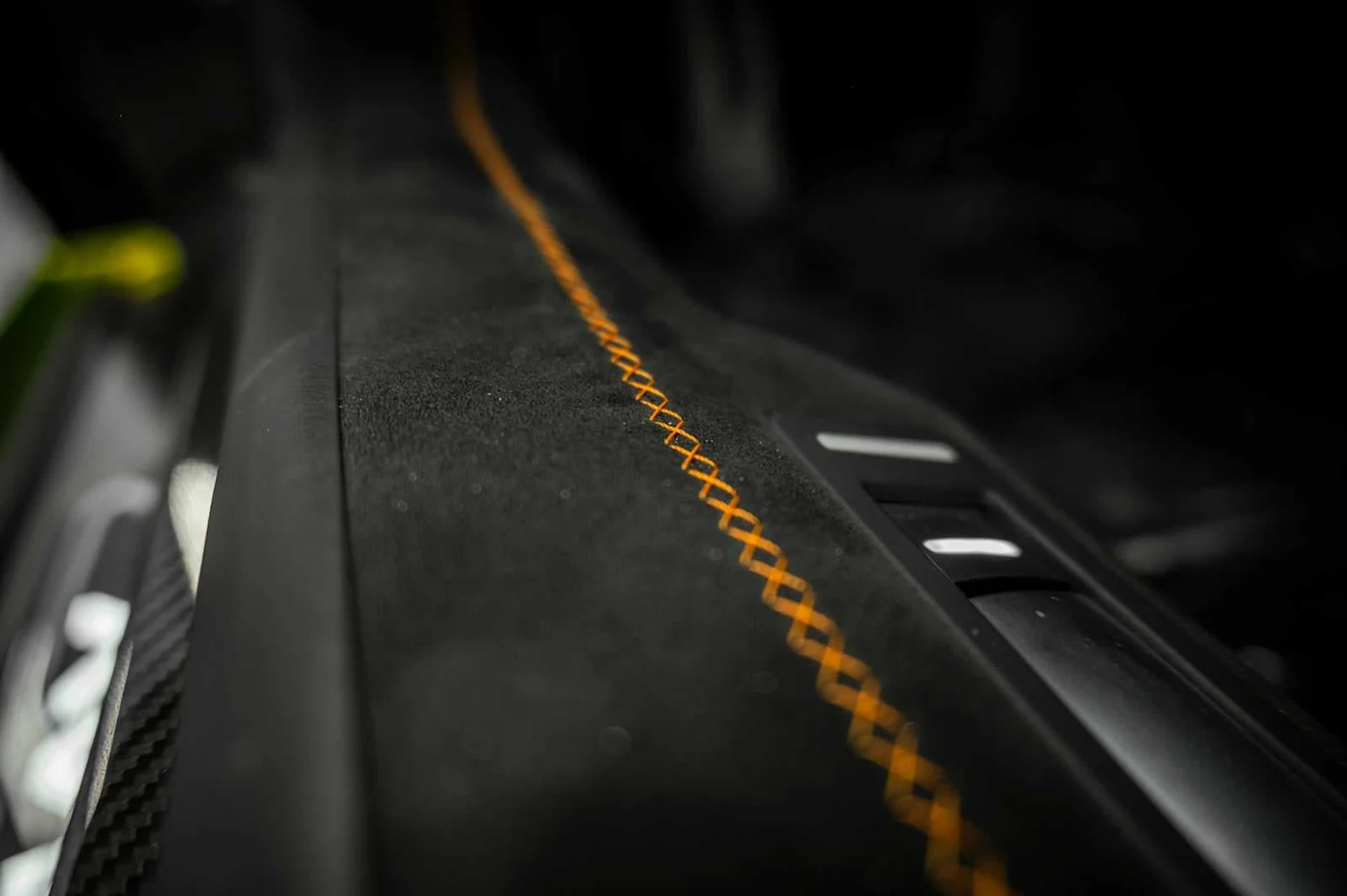 mph047_147876348_cf57dc9a08d21be76a0fecabcffde02ex_8a13bf6f4b