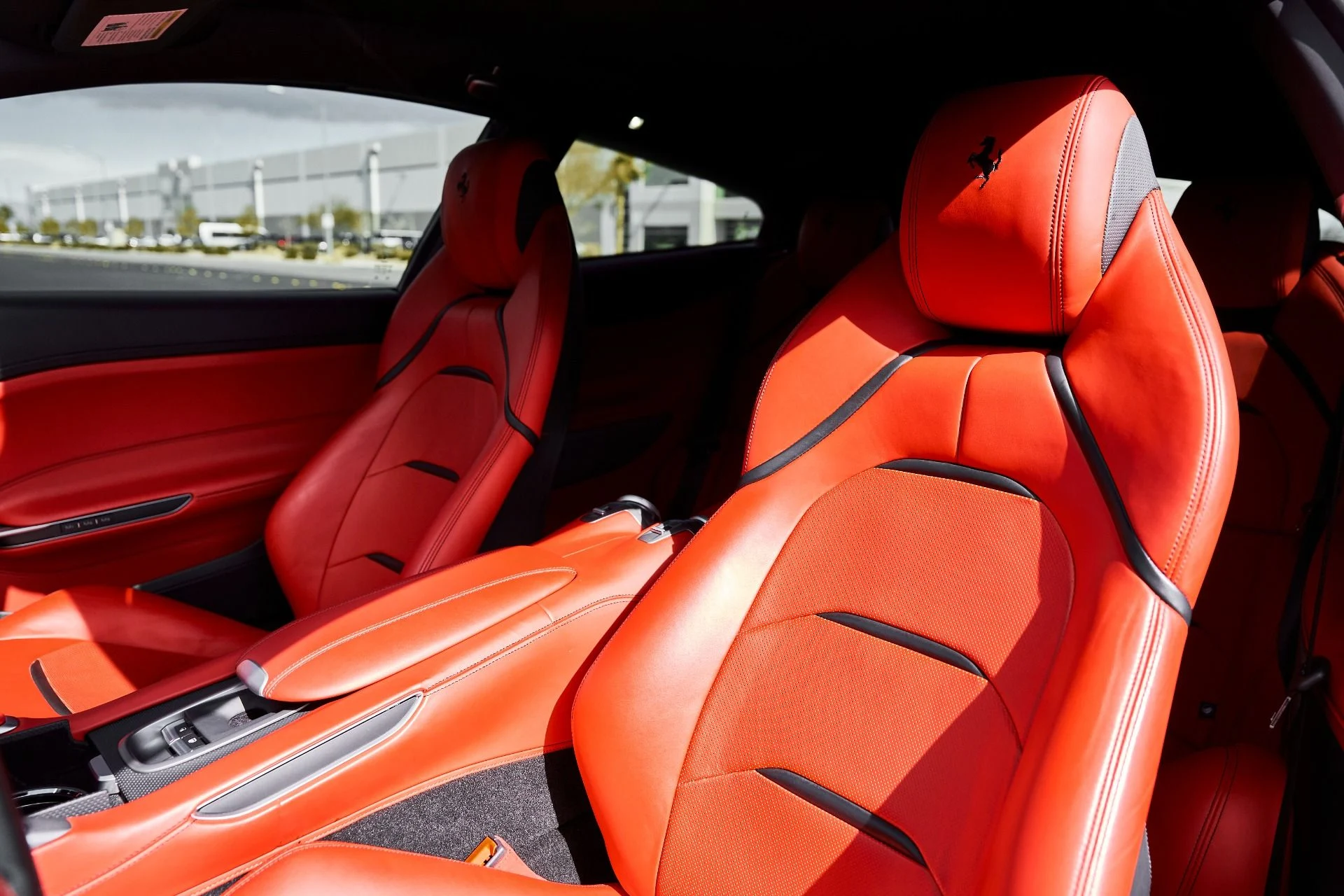 mph047_1518945884_Used_2019_Ferrari_GTC_4_Lusso_V12_1771467704_baa3bab2dd