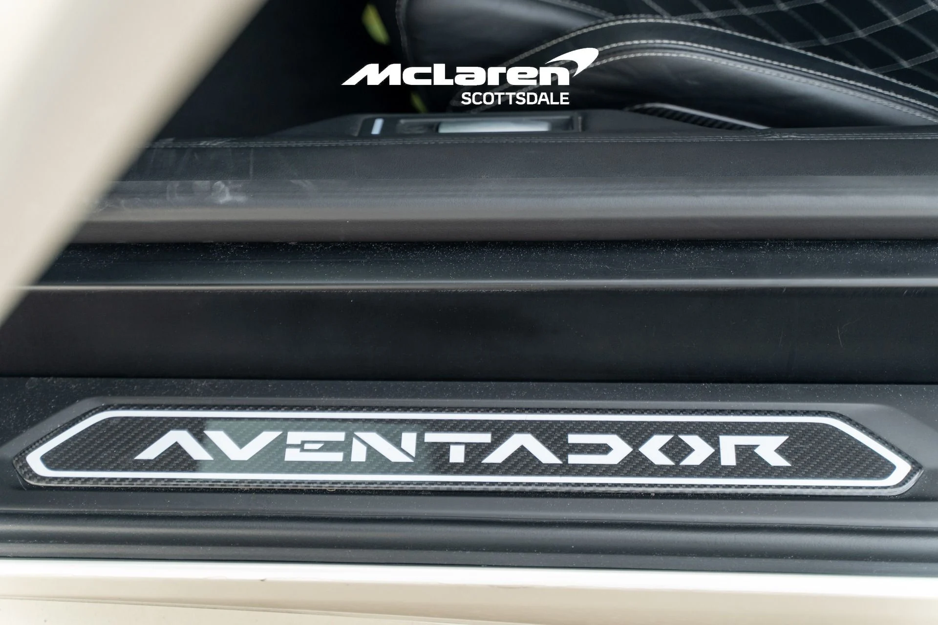 mph047_1523399070_Used_2015_LAMBORGHINI_AVENTADOR_LP_700_4_1771652889_52e041e029