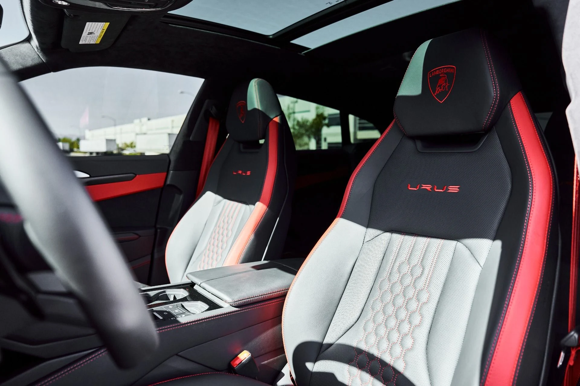 mph047_1531644808_Used_2023_Lamborghini_Urus_S_1780536008_501f12309b