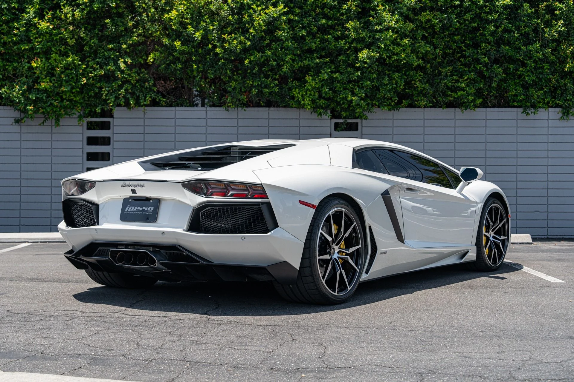 mph047_1533255361_Used_2013_Lamborghini_Aventador_LP_700_4_1753157594_bfbcb7f003