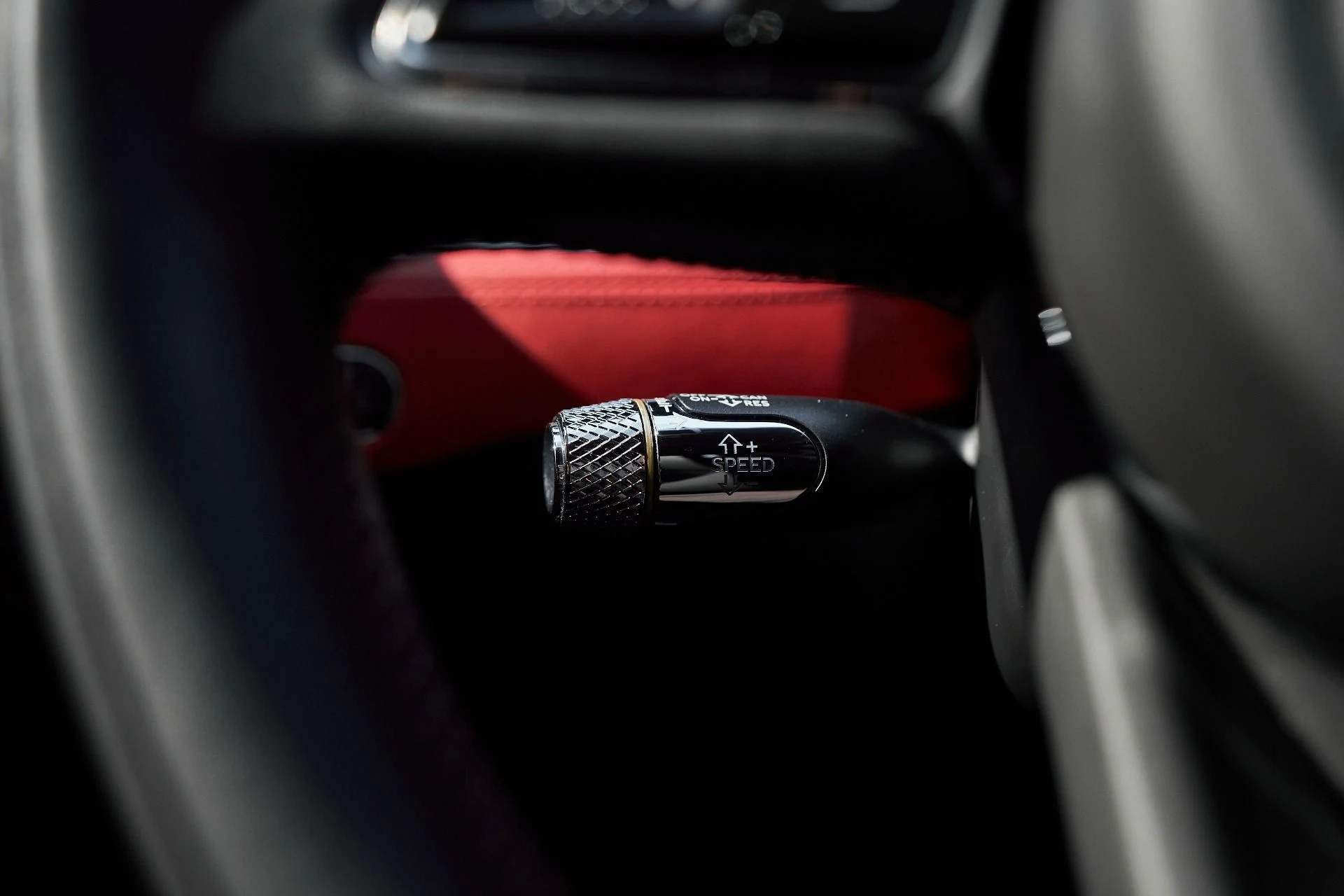 mph047_1538378890_Used_2023_Bentley_Continental_GT_V8_S_1763084178_9d1e293abd