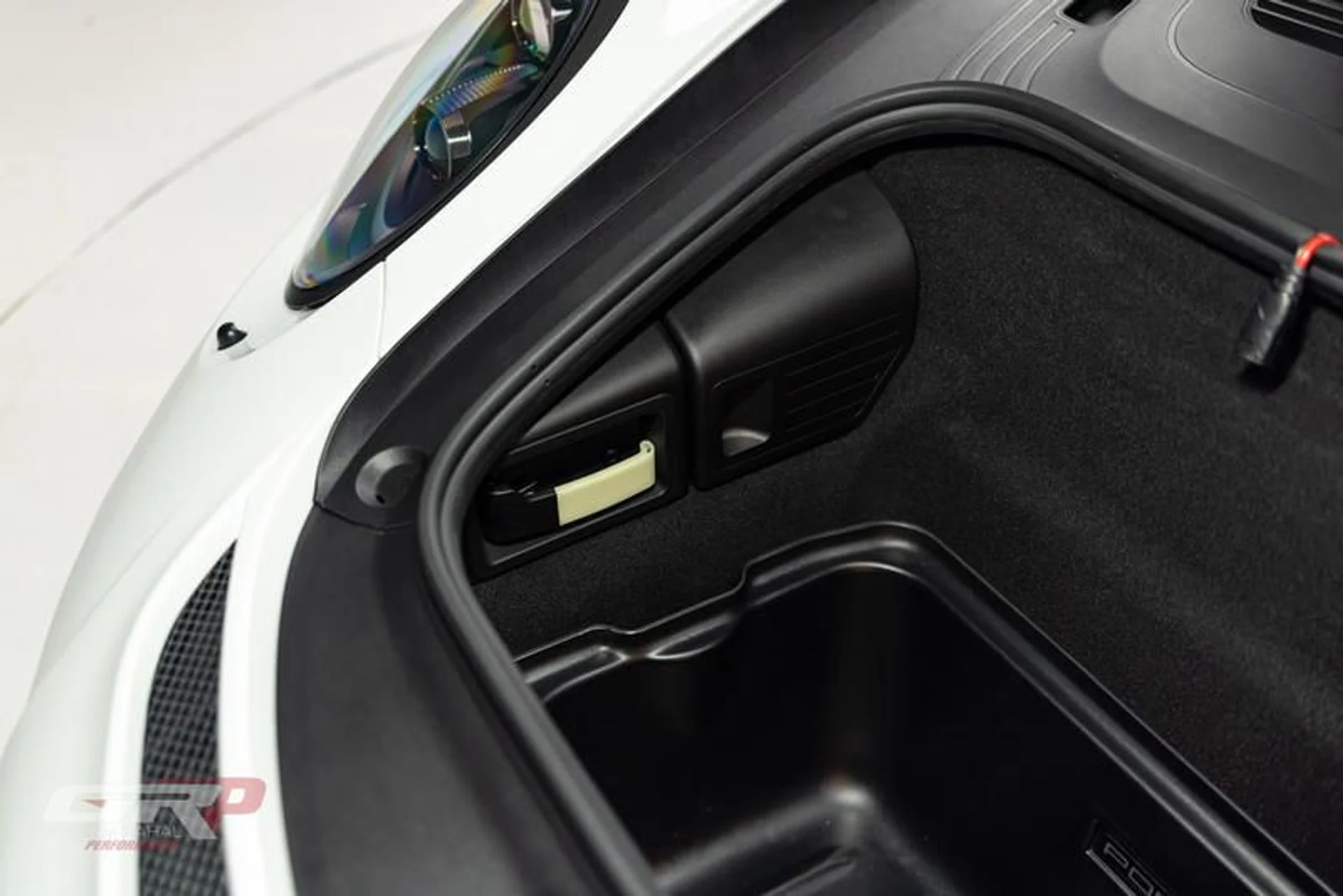 mph047_1563430770_0_F90_B9_FA_CEE_6_441_C_AD_7_C_43_CDCE_280_A0_C_23fedc4a1c