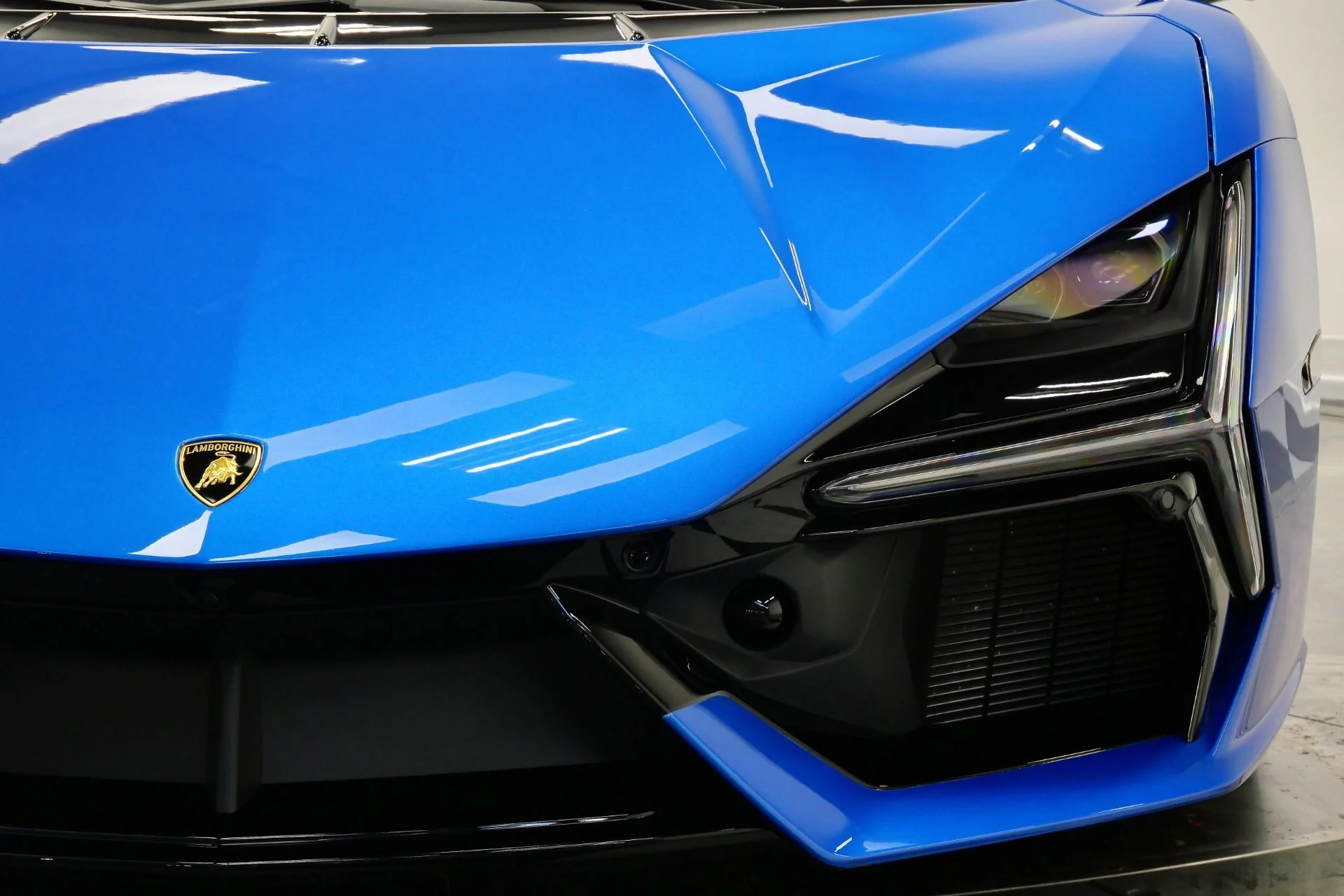 mph047_1573520959_Used_2024_Lamborghini_Revuelto_974_Miles_710_K_MSRP_SPORTIVA_Corsa_Tex_Interior_1767024666_849d004af6