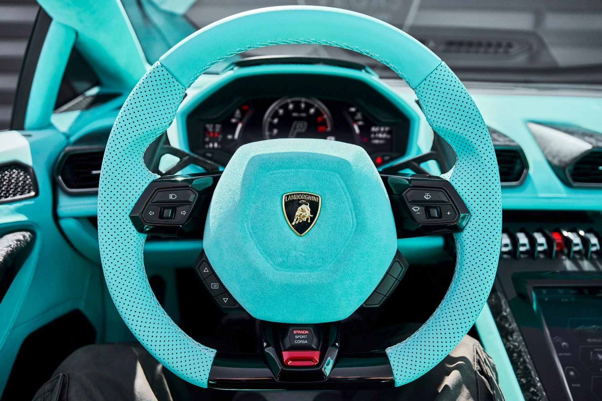 mph047_1577492791_Used_2022_Lamborghini_Huracan_EVO_Base_1779498794_436e9e8a46