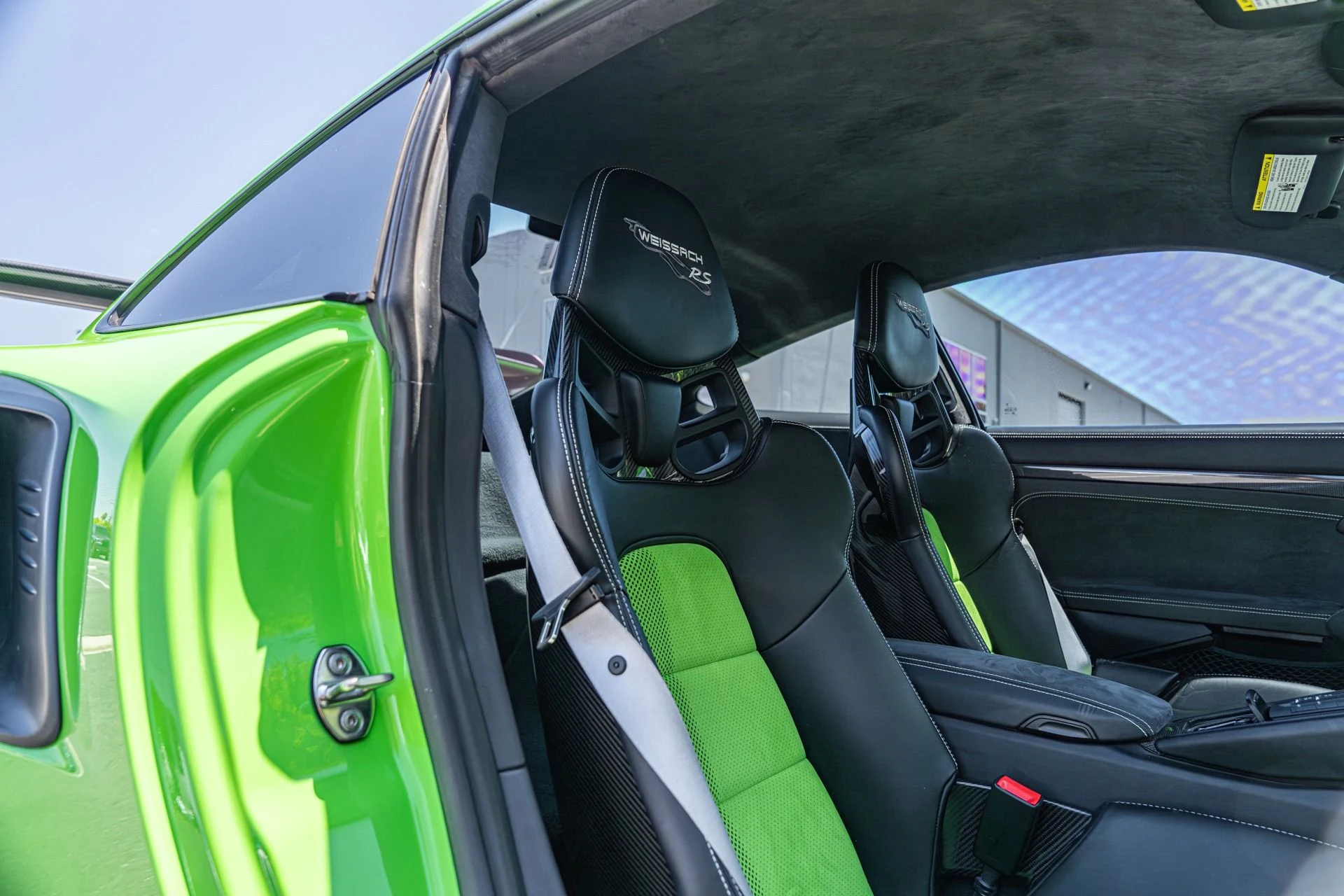 mph047_1578237054_Used_2019_Porsche_911_GT_3_RS_1754072822_ef5b01cda8
