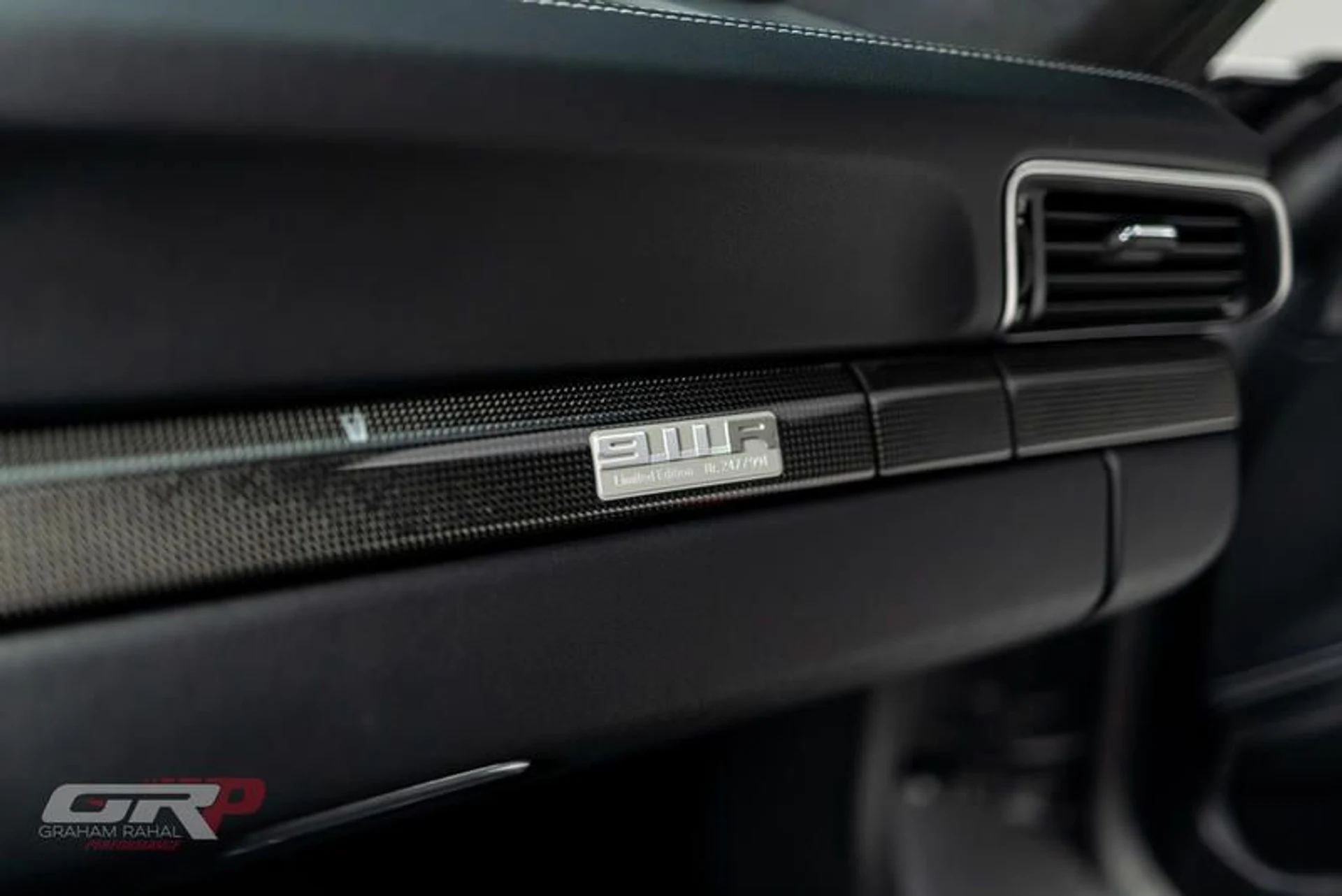 mph047_161315744_8_C2152_BE_6449_4_B4_A_85_B3_75_FB_4712_B8_B0_233ef7a44d