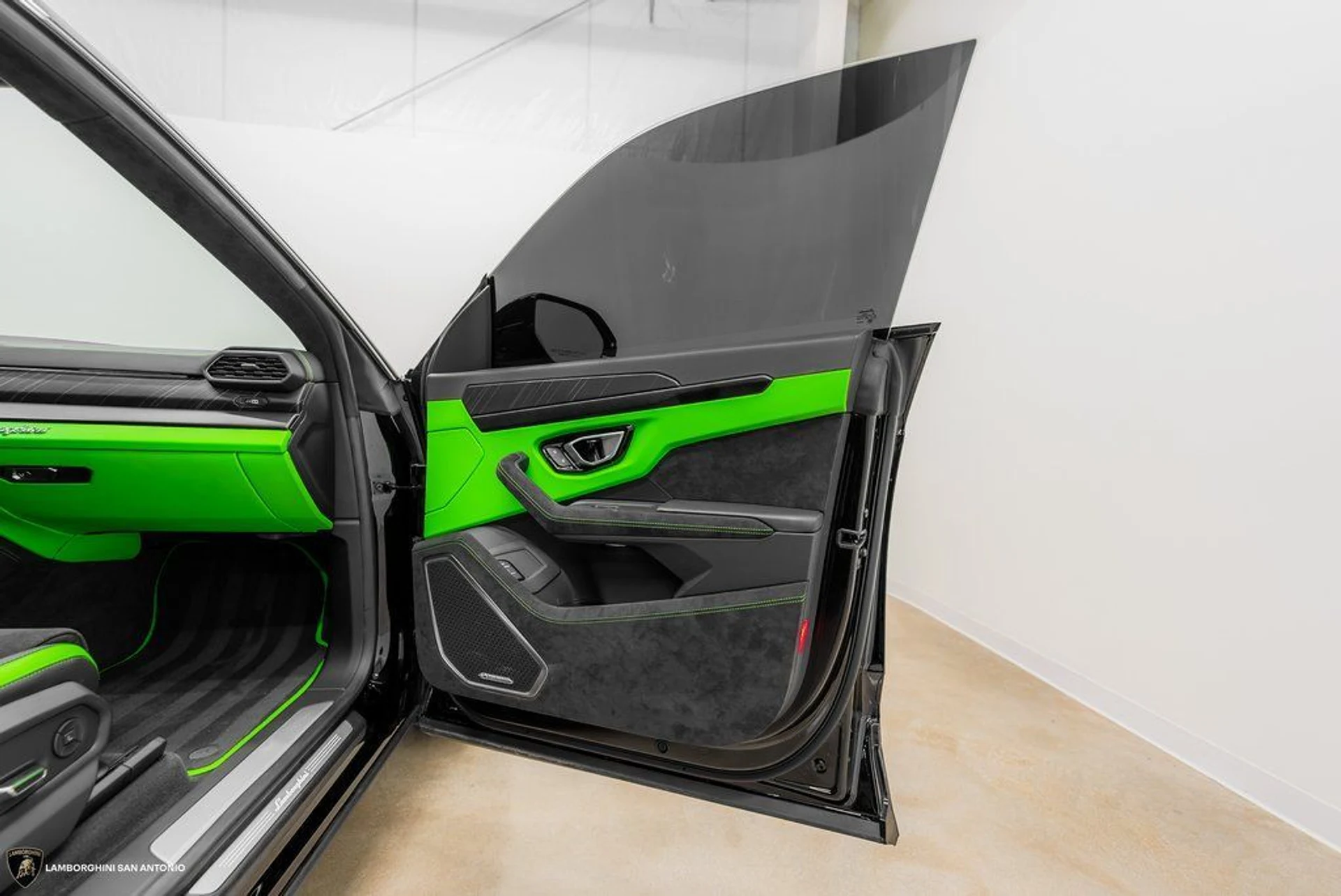 mph047_1630723212_82762ed878f8e1a0b6e00095cf52d3e2x_cfa3416184