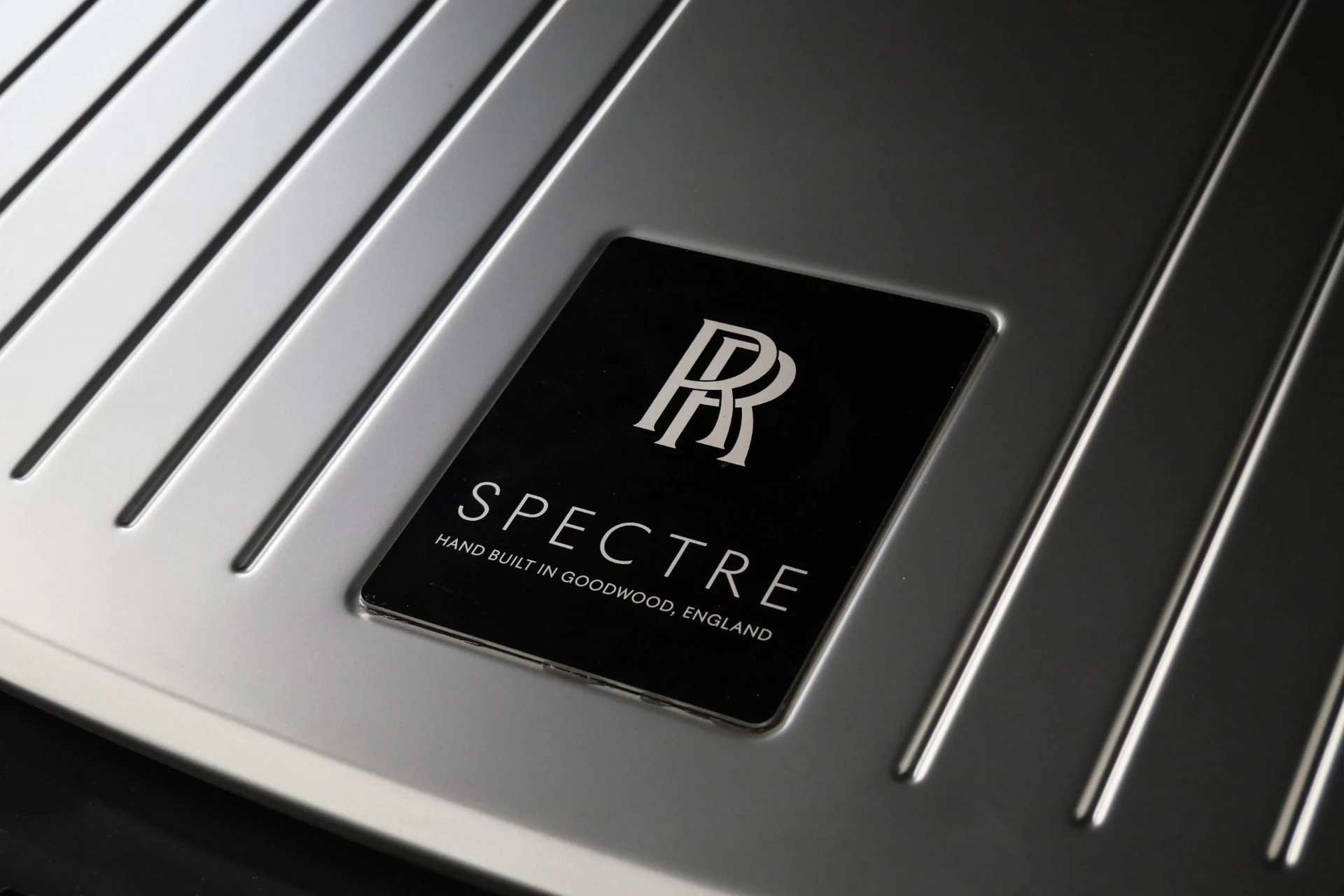 mph047_1680824660_Used_2025_Rolls_Royce_Spectre_1753114498_39b6610723