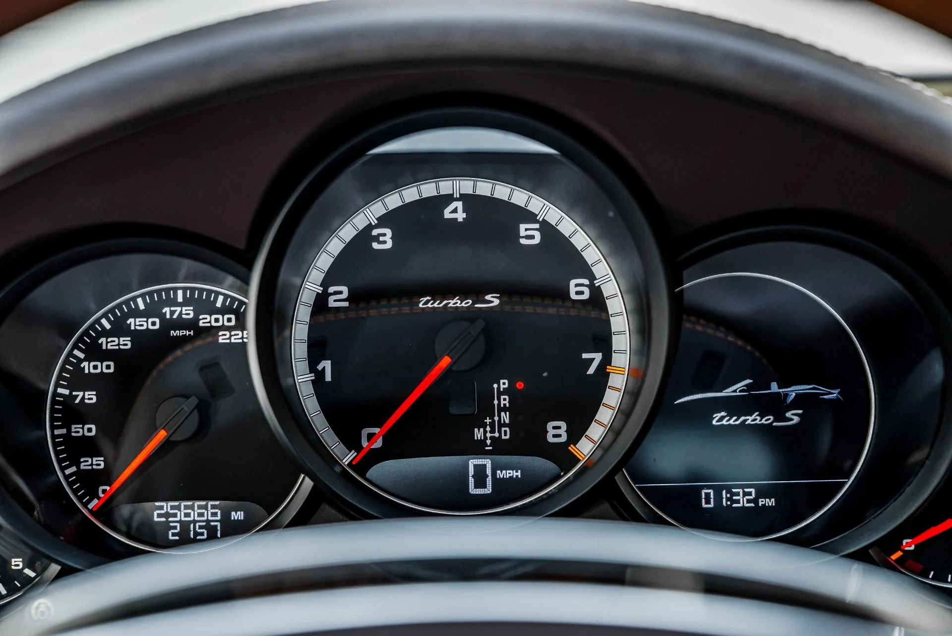 mph047_1685103917_Used_2015_Porsche_911_Turbo_S_1783626532_cfeae14c5e