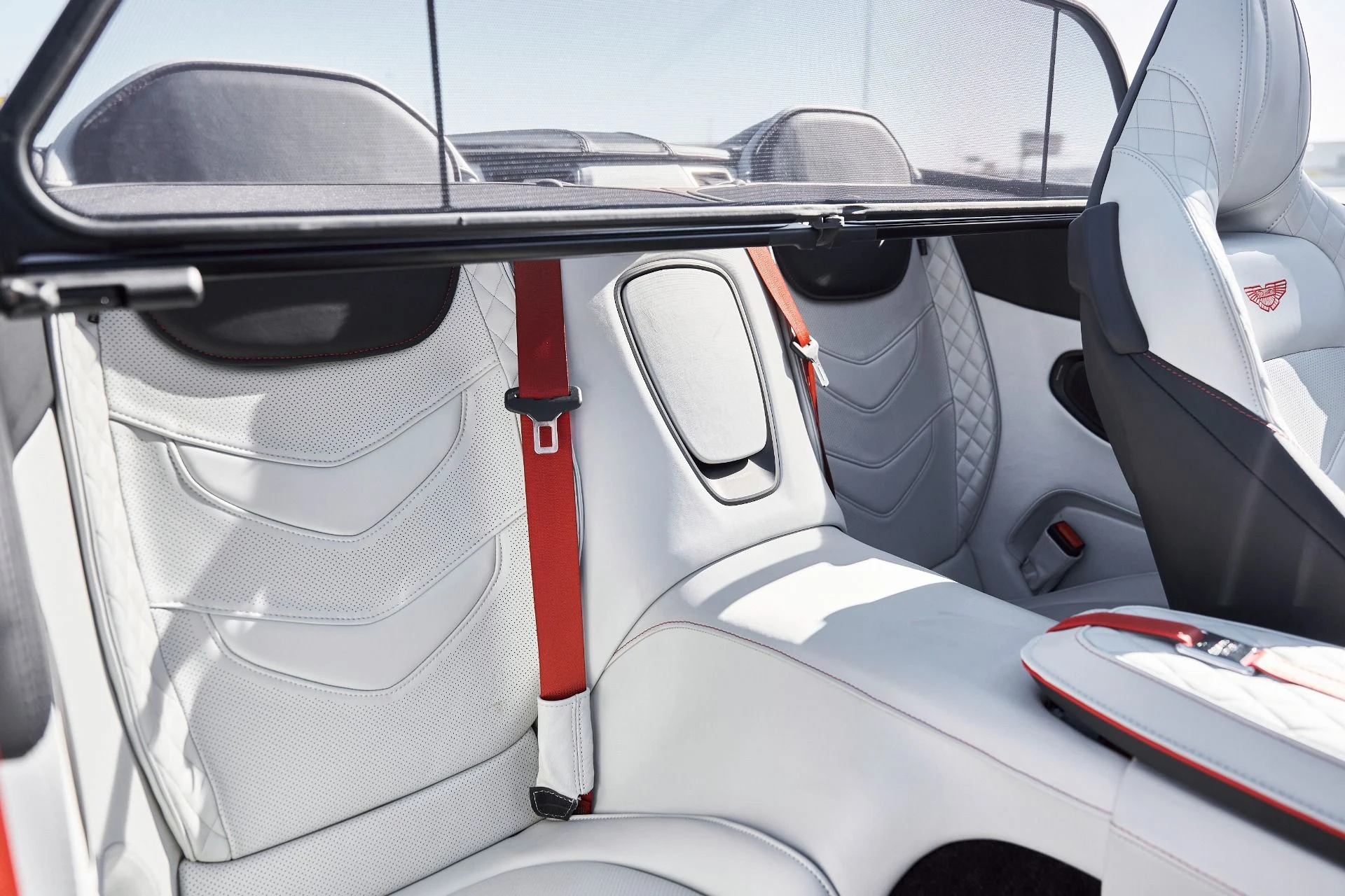 mph047_1688518777_Used_2023_Aston_Martin_DBS_Volante_1768876992_2292f68ca3