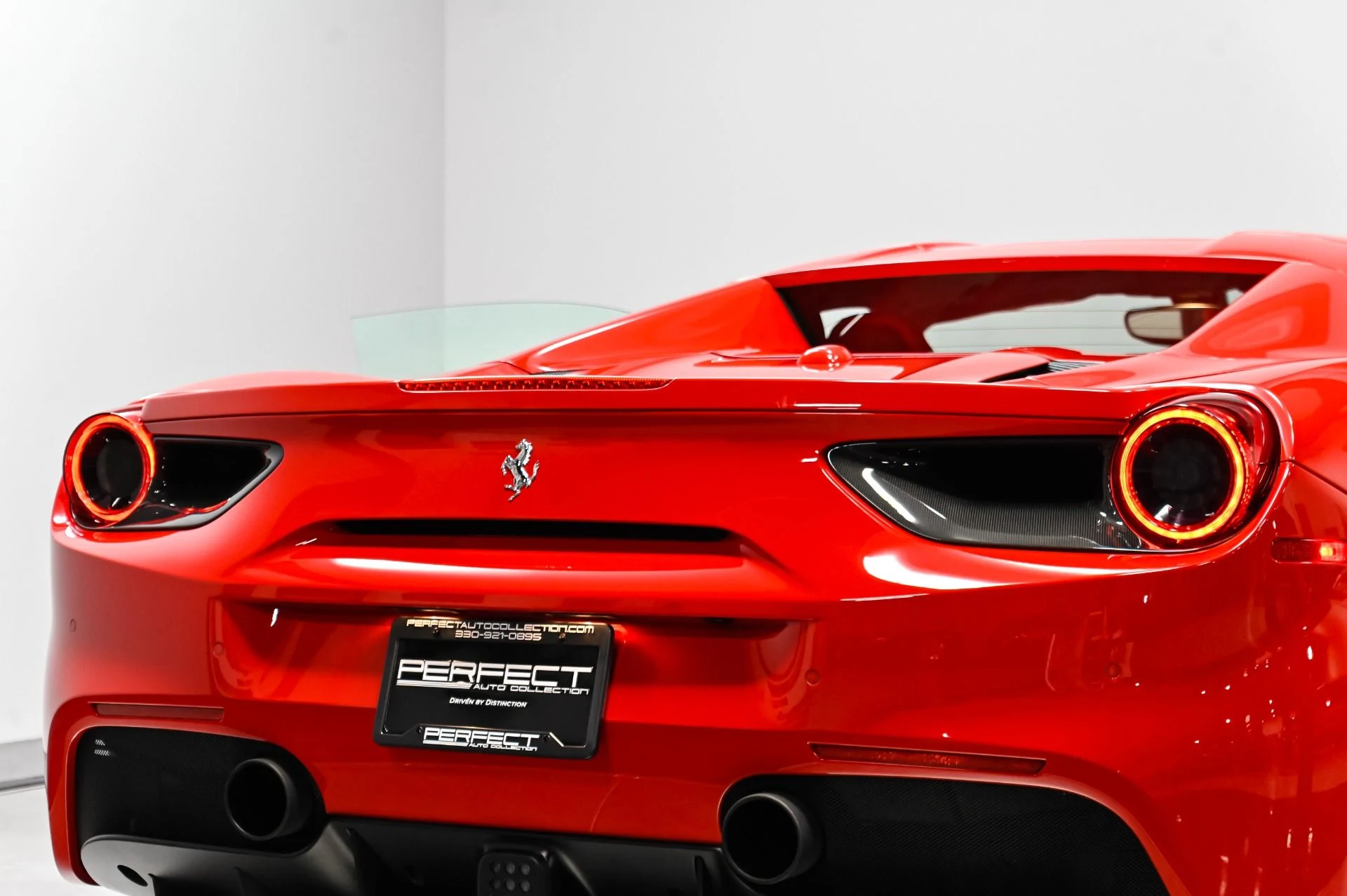mph047_1714317222_Used_2018_Ferrari_488_Spider_1790619310_71c7e82aea