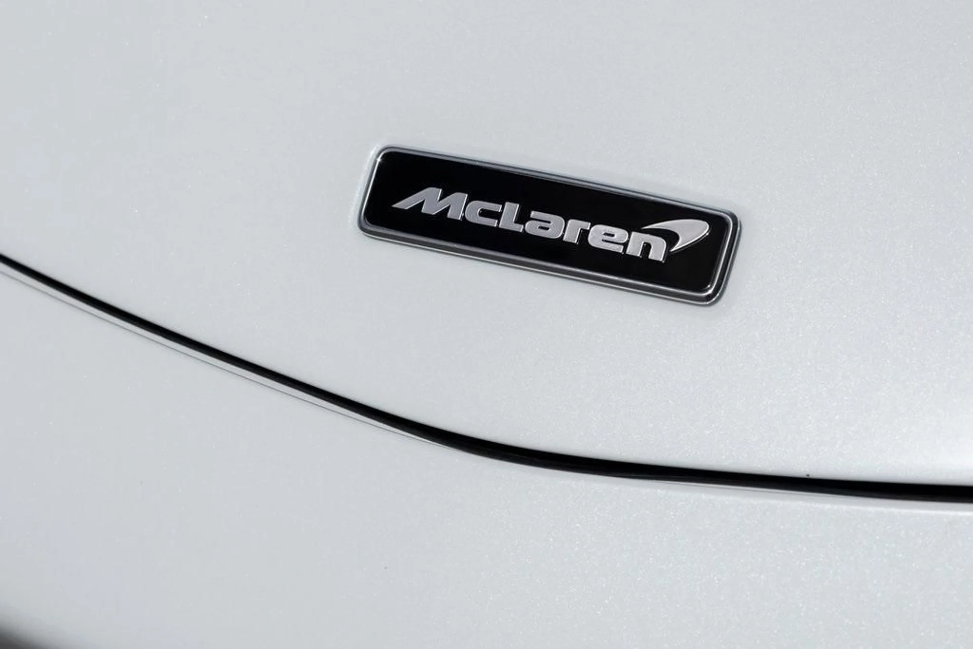 mph047_1726844164_Used_2023_MCLAREN_ARTURA_Tech_Lux_1719028775_66f51426e0