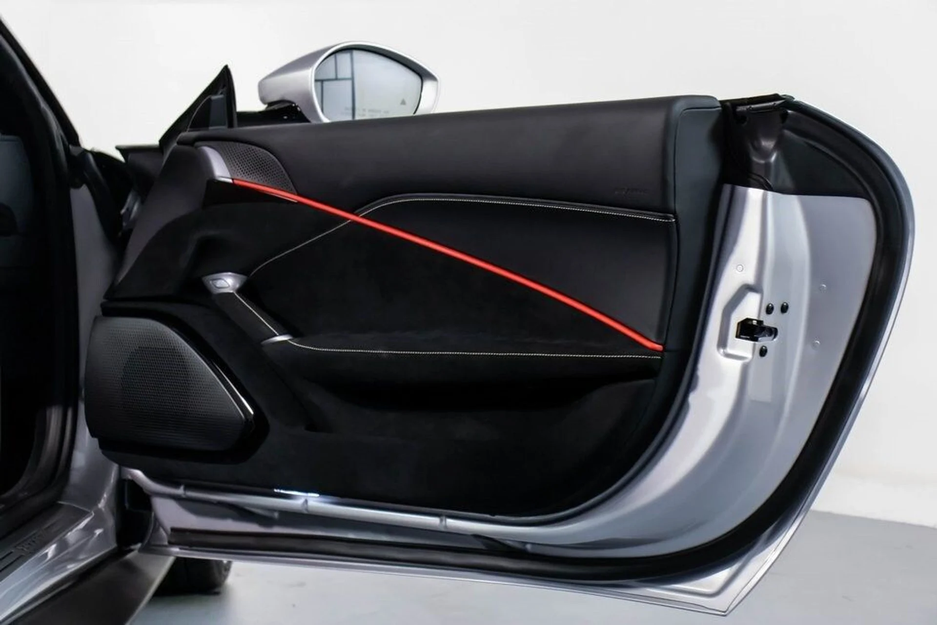 mph047_1735746268_ae935d6614c7e92dc7568c7979a4e962x_6da804f3be