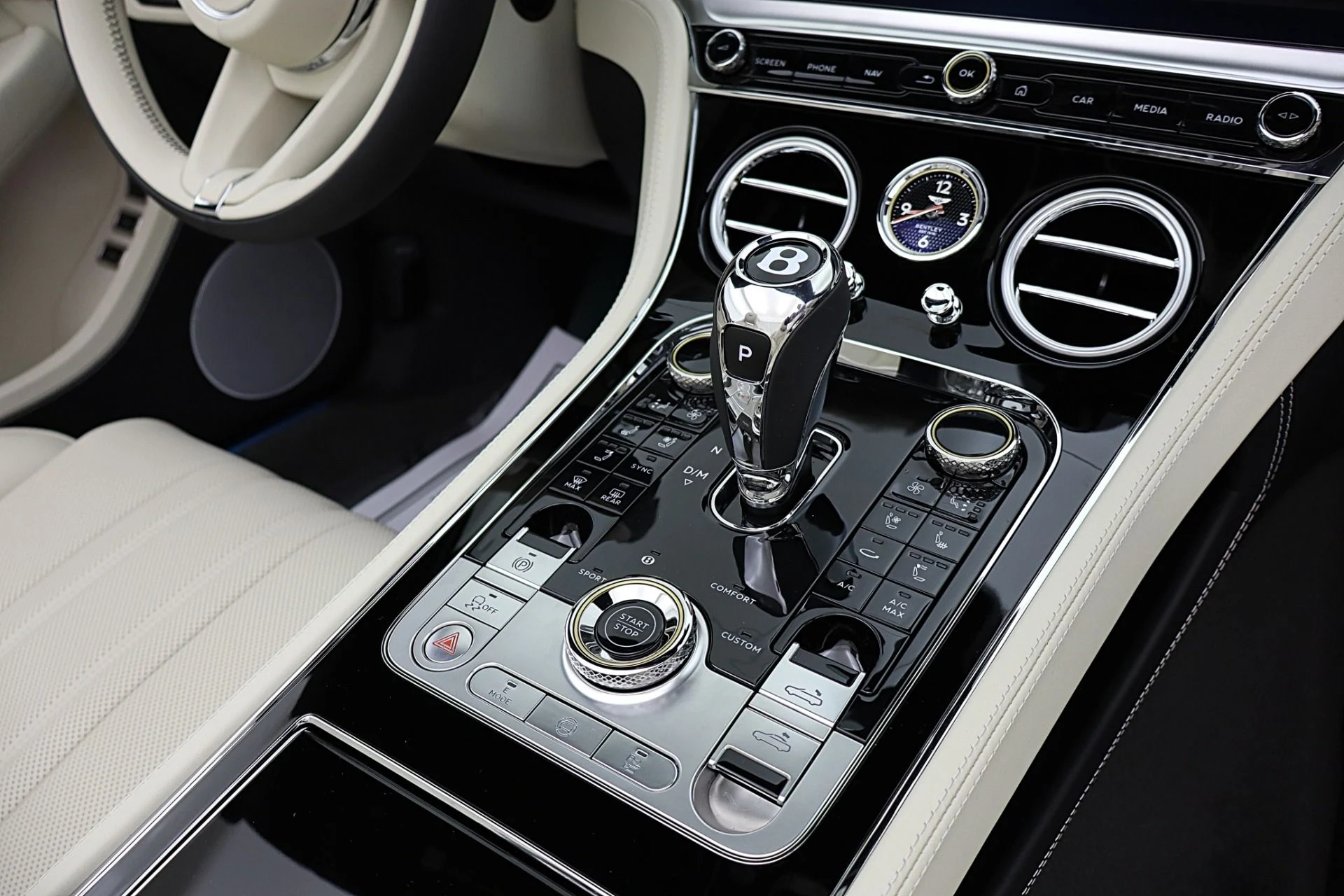 mph047_1740009917_New_2026_Bentley_Continental_GTC_0416300bd3