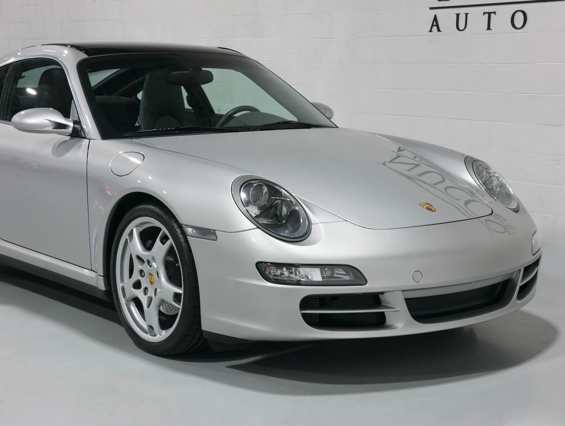 mph047_1760305617_Used_2007_Porsche_911_Targa_4_Coming_Soon_To_Bring_A_Trailer_1775151802_30c473ab48