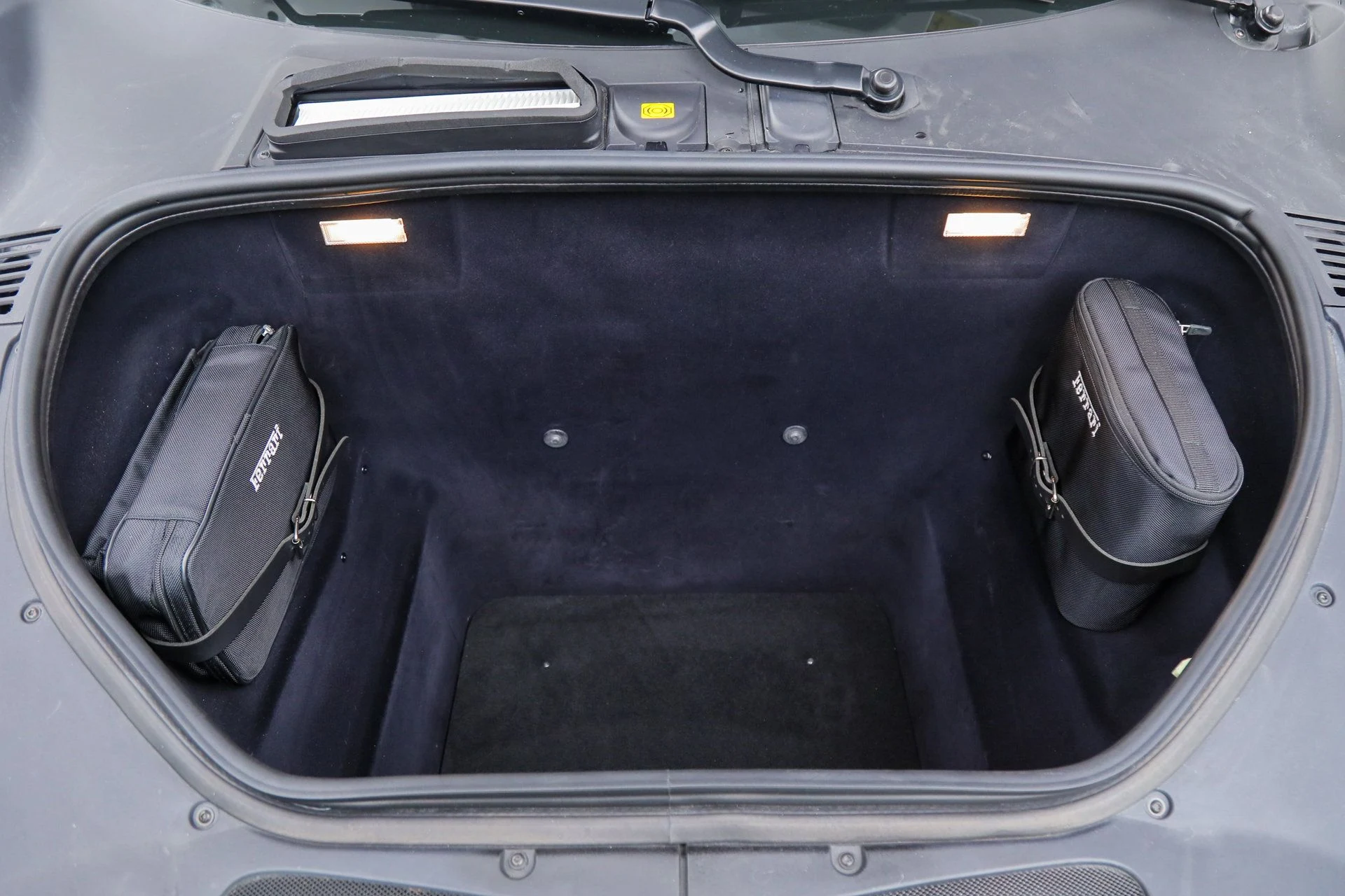 mph047_1838944707_5a8349f0ad6cd17a2107808d9aabac15_4fed4aff81