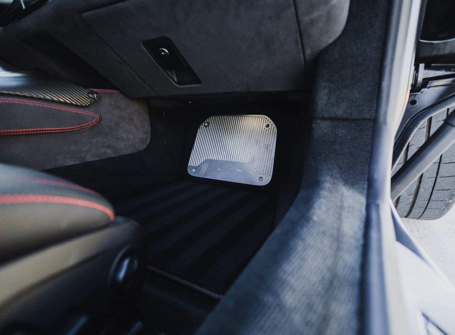 mph047_1842245508_7a9d8d3d2bf92b030e02a1813bbd2b98x_6fb9587e04