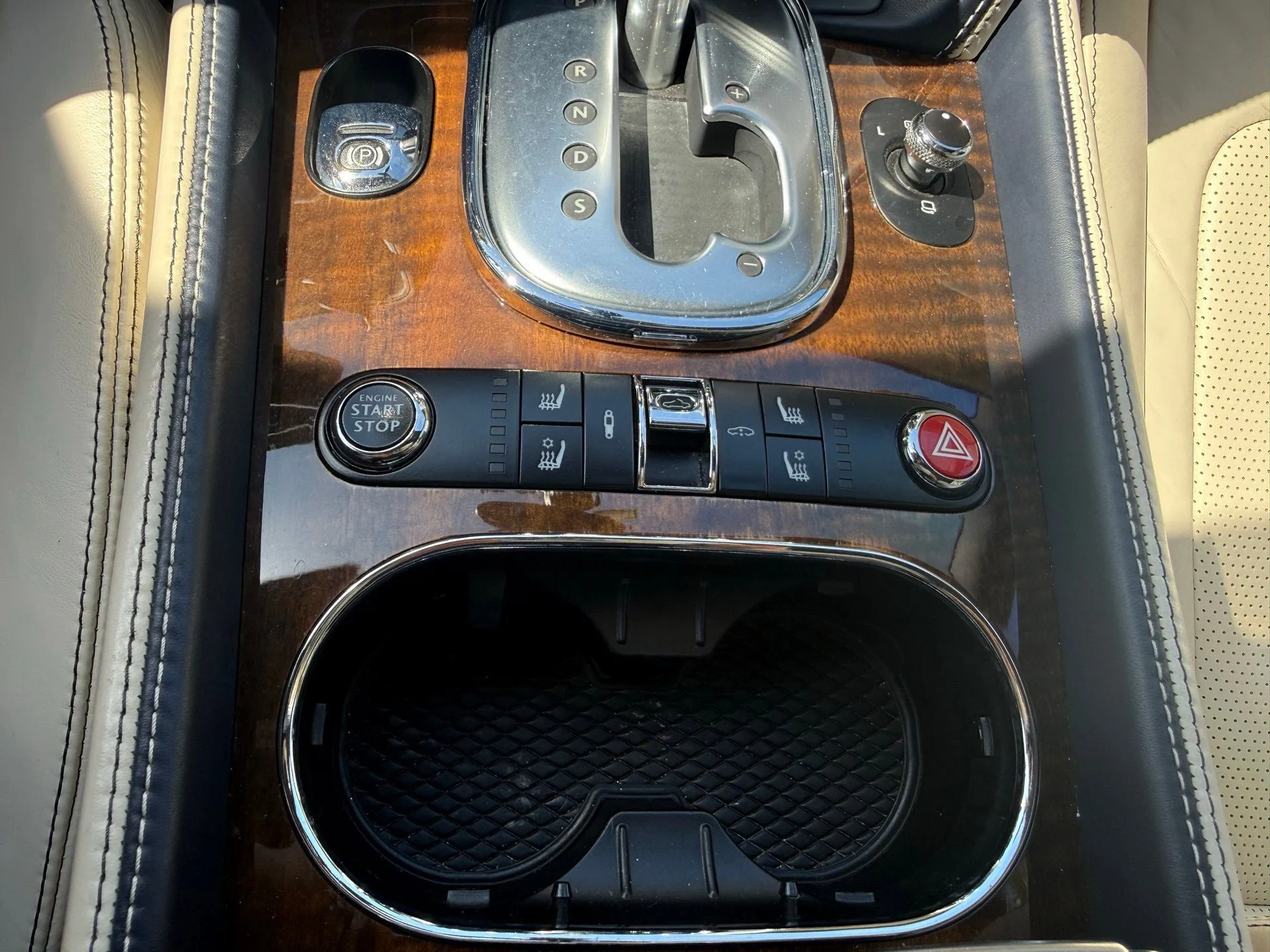 mph047_1848045088_62646a2815ec4c38859c20a90ac670c7_2b481d35da