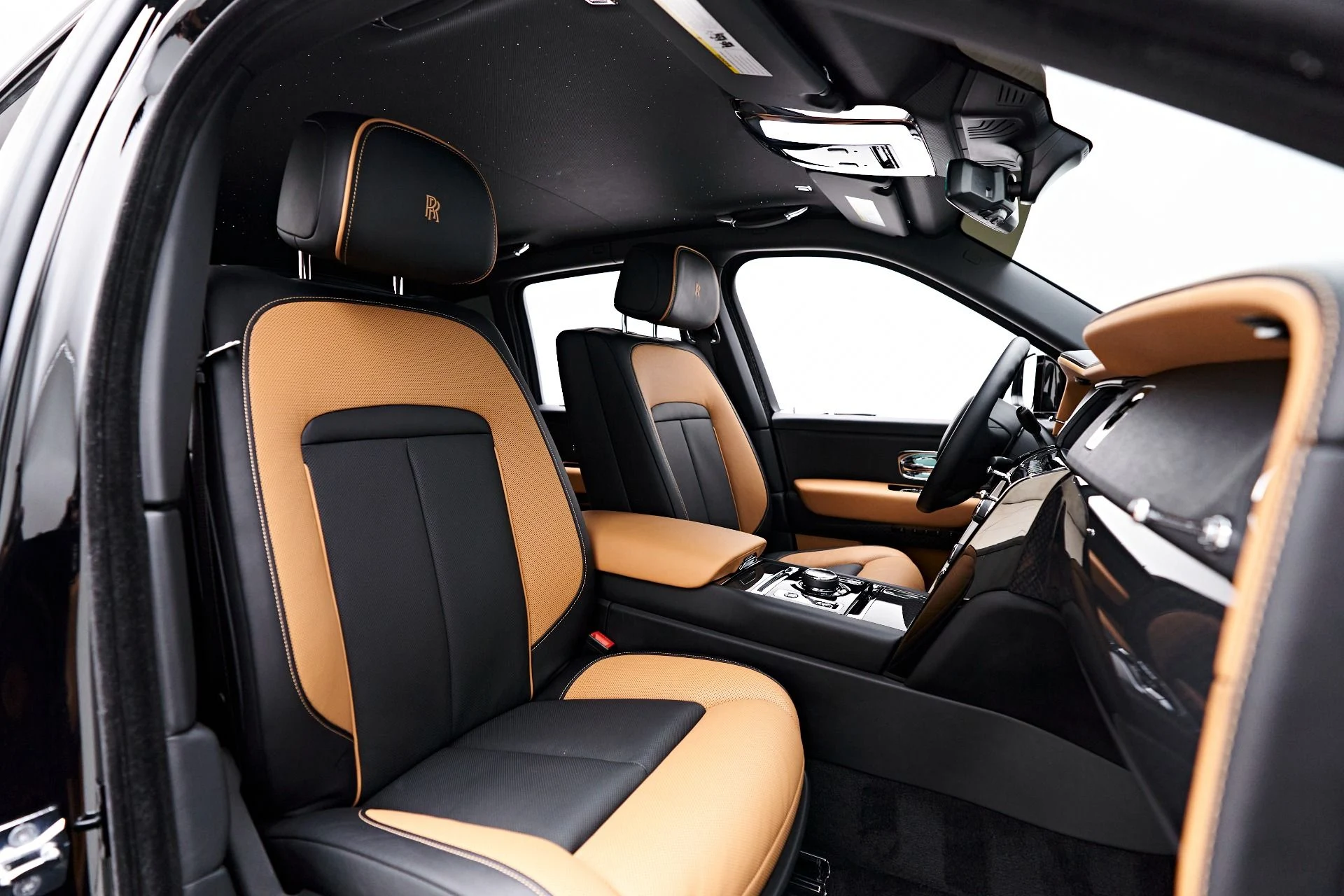 mph047_1871074192_Used_2022_Rolls_Royce_Cullinan_Base_1679686724_91fb3b2ef8