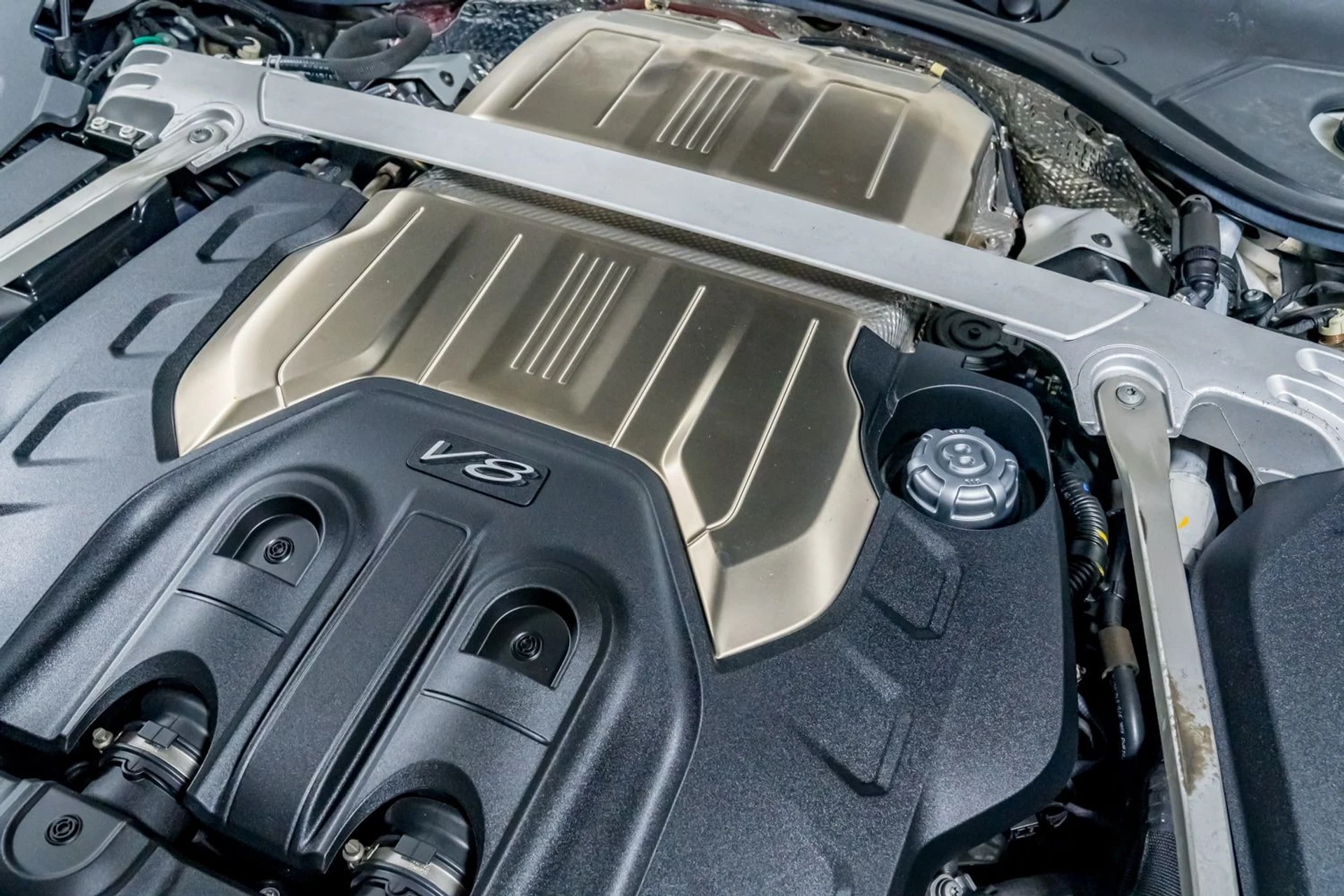 mph047_1872631832_d64a56648a9d4f4787b7078b64eddca1_9f9c307b95