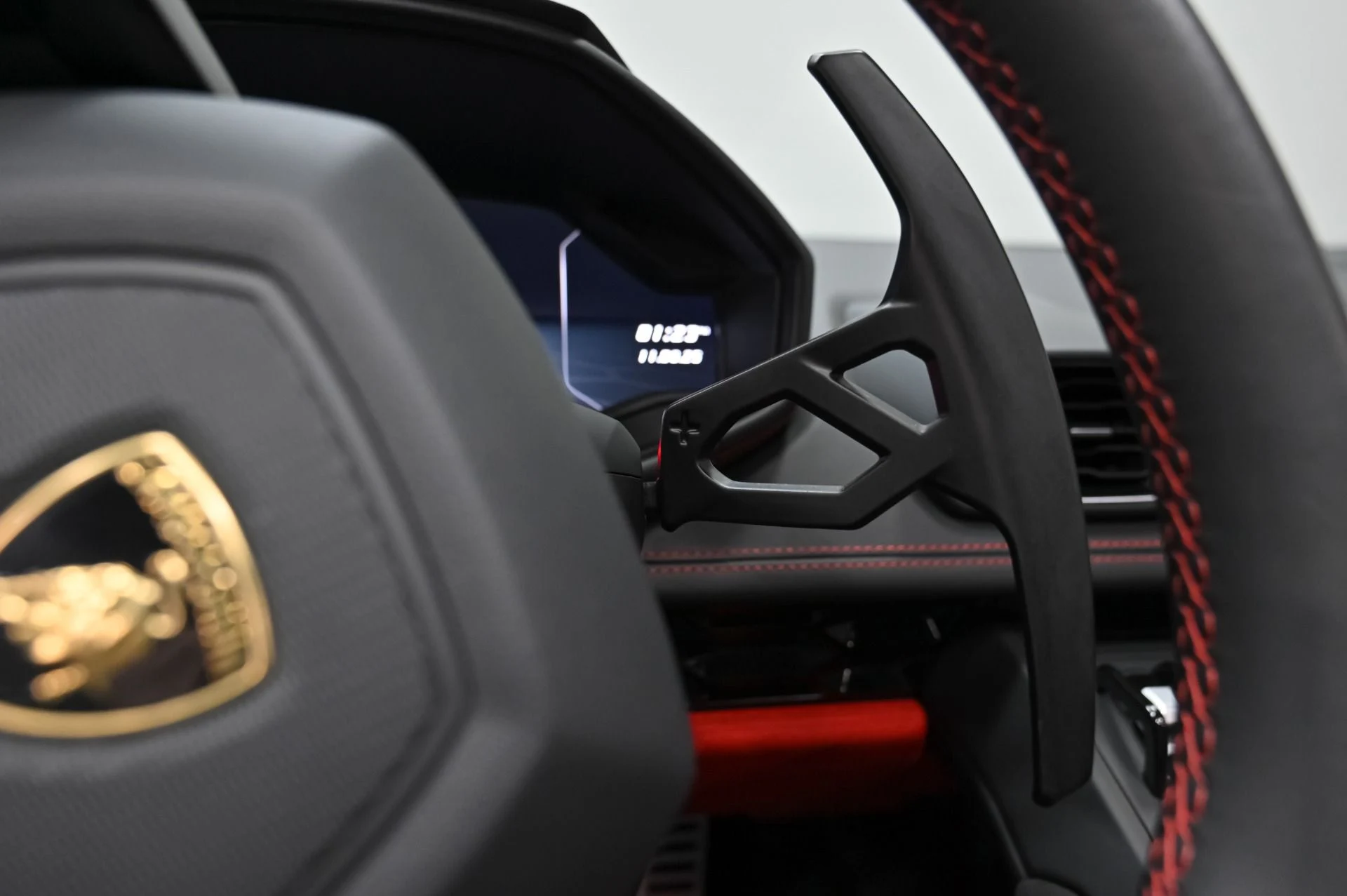 mph047_1881935444_Used_2021_Lamborghini_Huracan_EVO_Base_1754943417_5eae3a070f