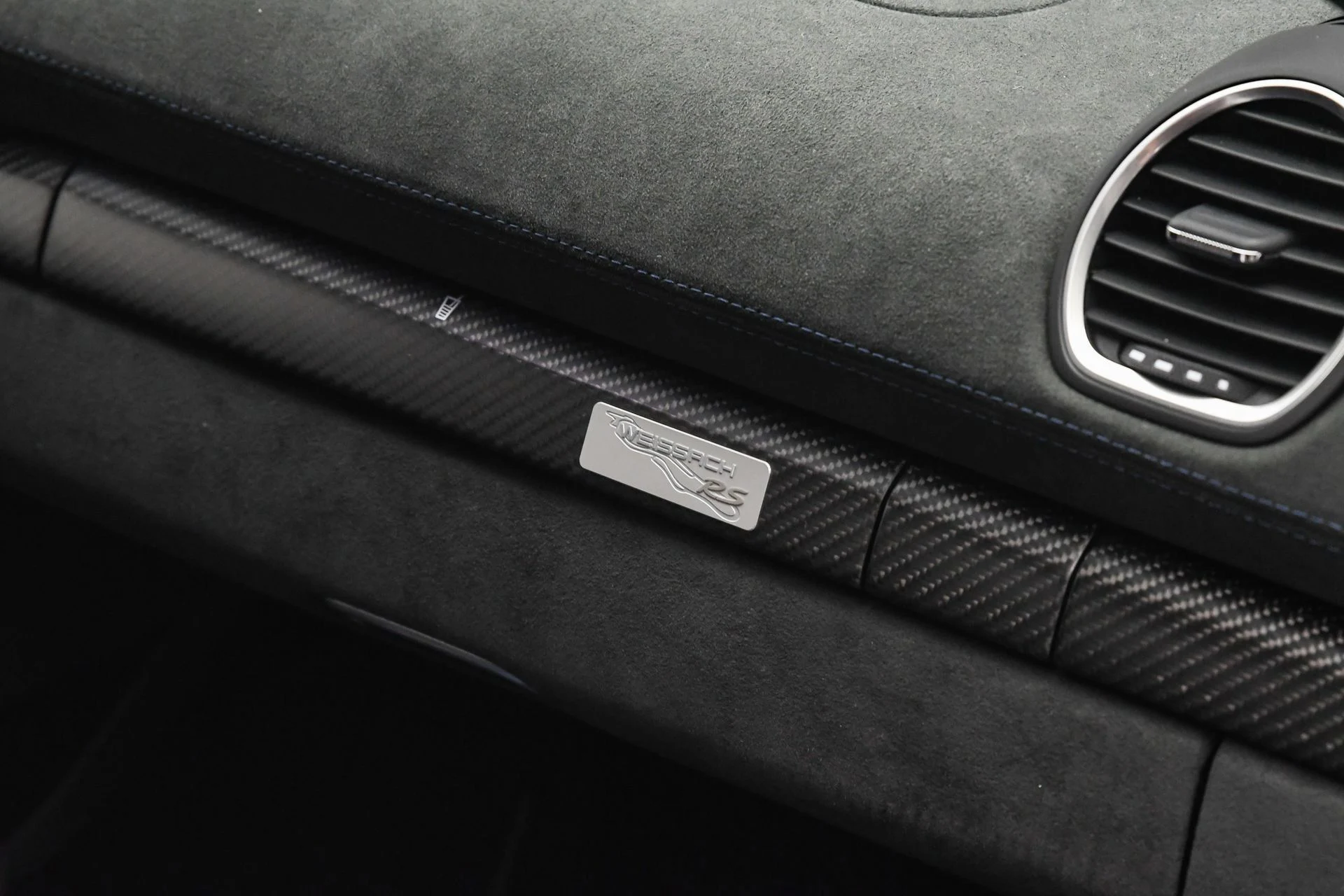 mph047_1915539335_5400688614c34eba87d60757d46a6516_bf26c84f42